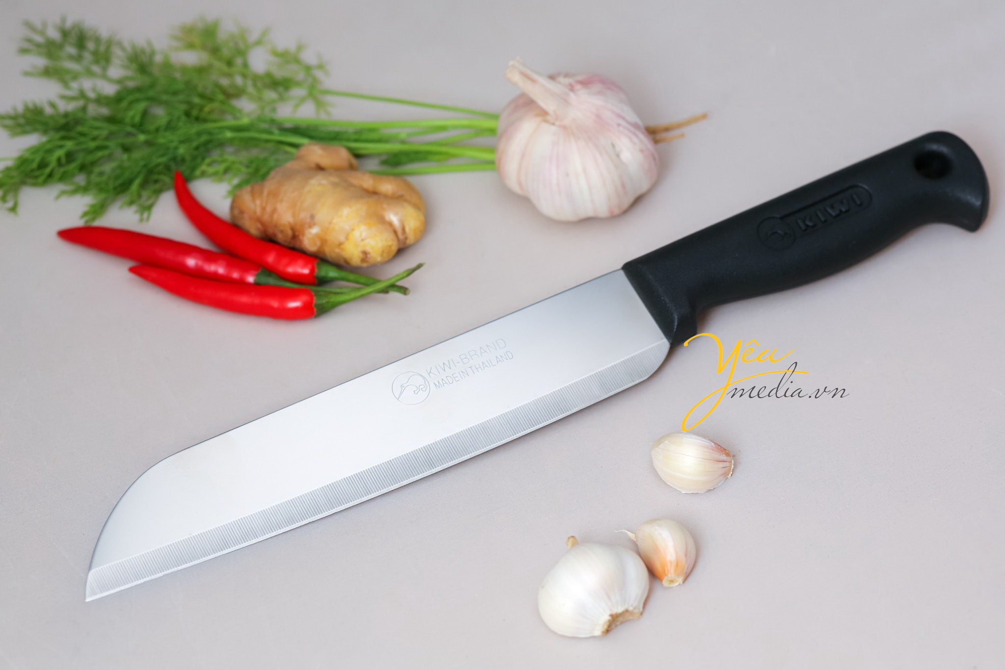 Chụp ảnh sản phẩm nâng cáo giá trị sản phẩm và cạnh tranh thương mại