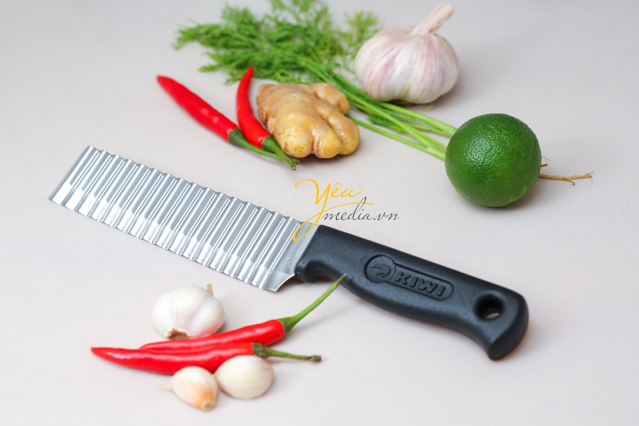 Chụp ảnh sản phẩm nâng cáo giá trị sản phẩm và cạnh tranh thương mại