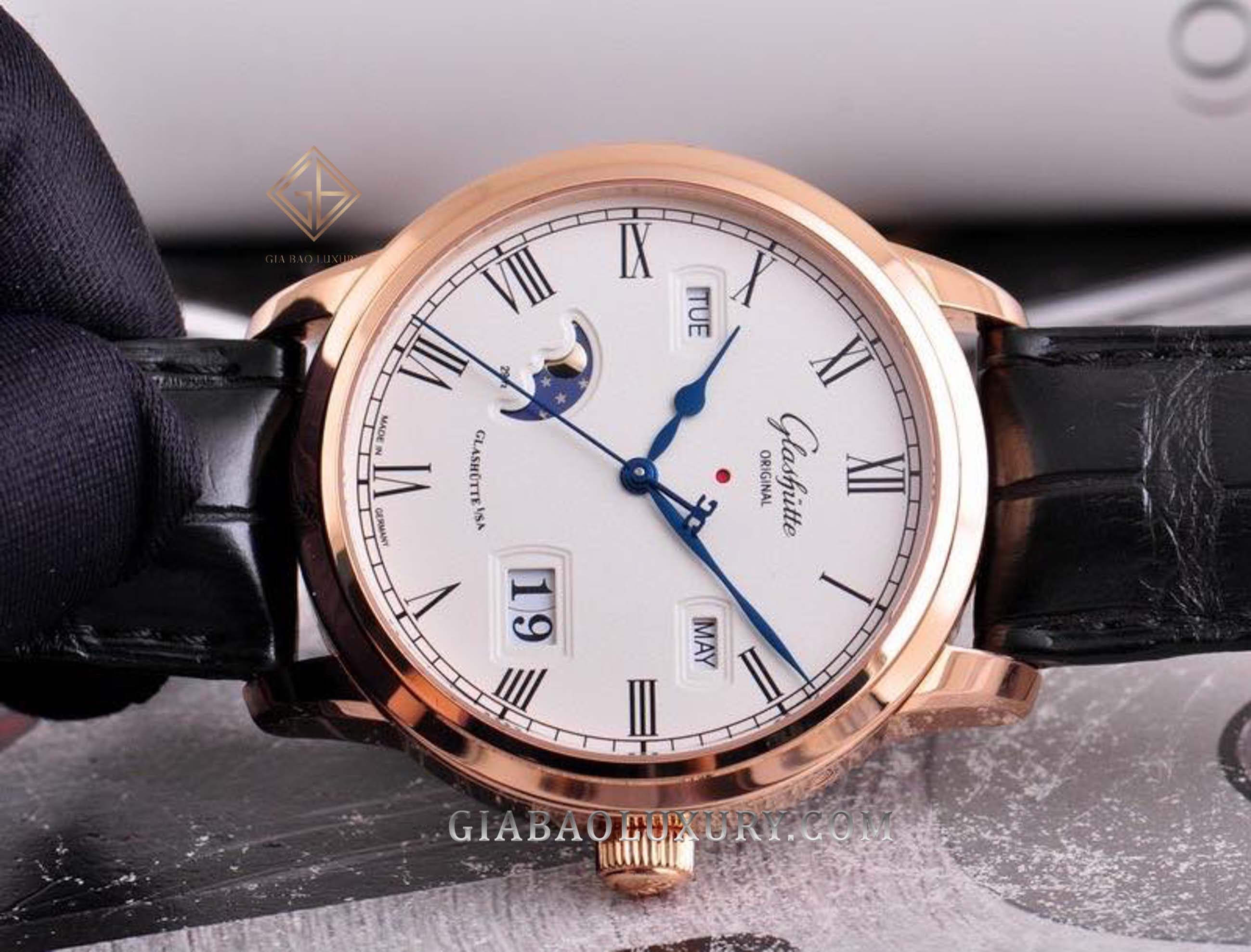 Đồng hồ Glashutte Original Senator Perpetual Calendar 100-02-22-05-05