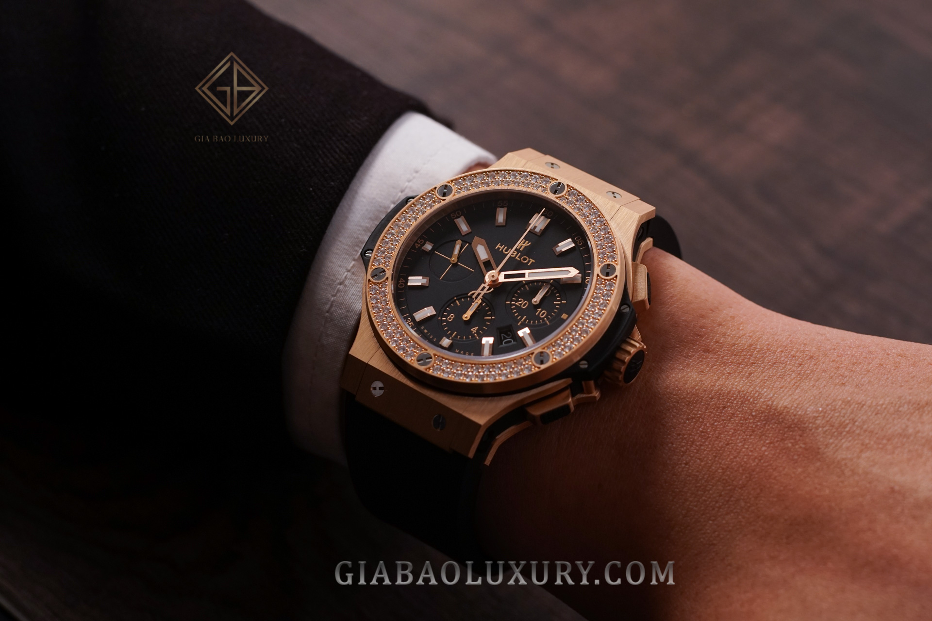 Đồng hồ Big Bang Chronograph 44mm 301.px.1180.rx.1104