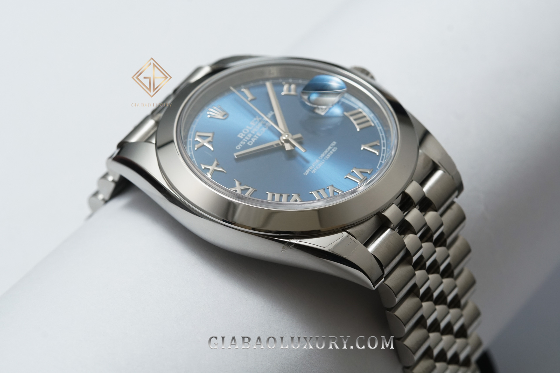 Đồng Hồ Rolex Datejust 41 126300 Mặt Số Xanh Cọc Số La Mã