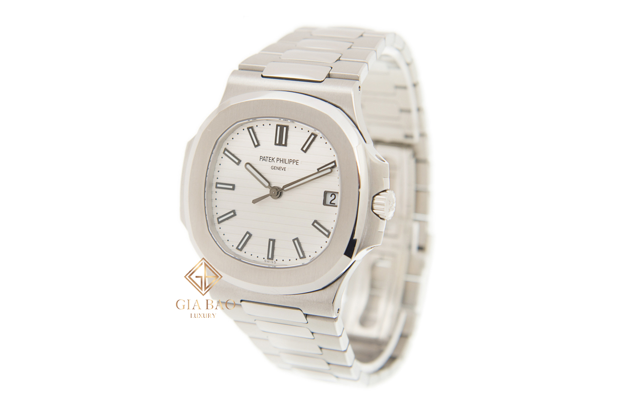Đồng Hồ Patek Philippe Nautilus 5711/1A-011