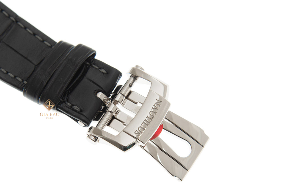 Patek Philippe Nautilus 5712G-001 Đồng Hồ Patek Philippe Nautilus 5712G-001