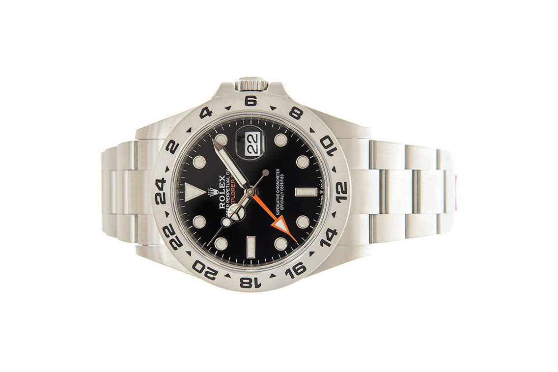 Đồng Hồ Rolex Explorer II 226570 Mặt Số Đen