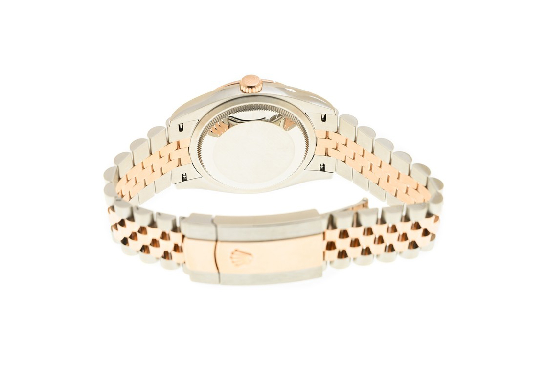 Đồng Hồ Rolex Datejust 36 126231 Mặt Số Trắng Cọc Số La Mã Đồng Hồ Rolex Datejust 36 126231 Mặt Số Cây Lá Nhiệt Đới Bạc Cọc Số Dạ Quang