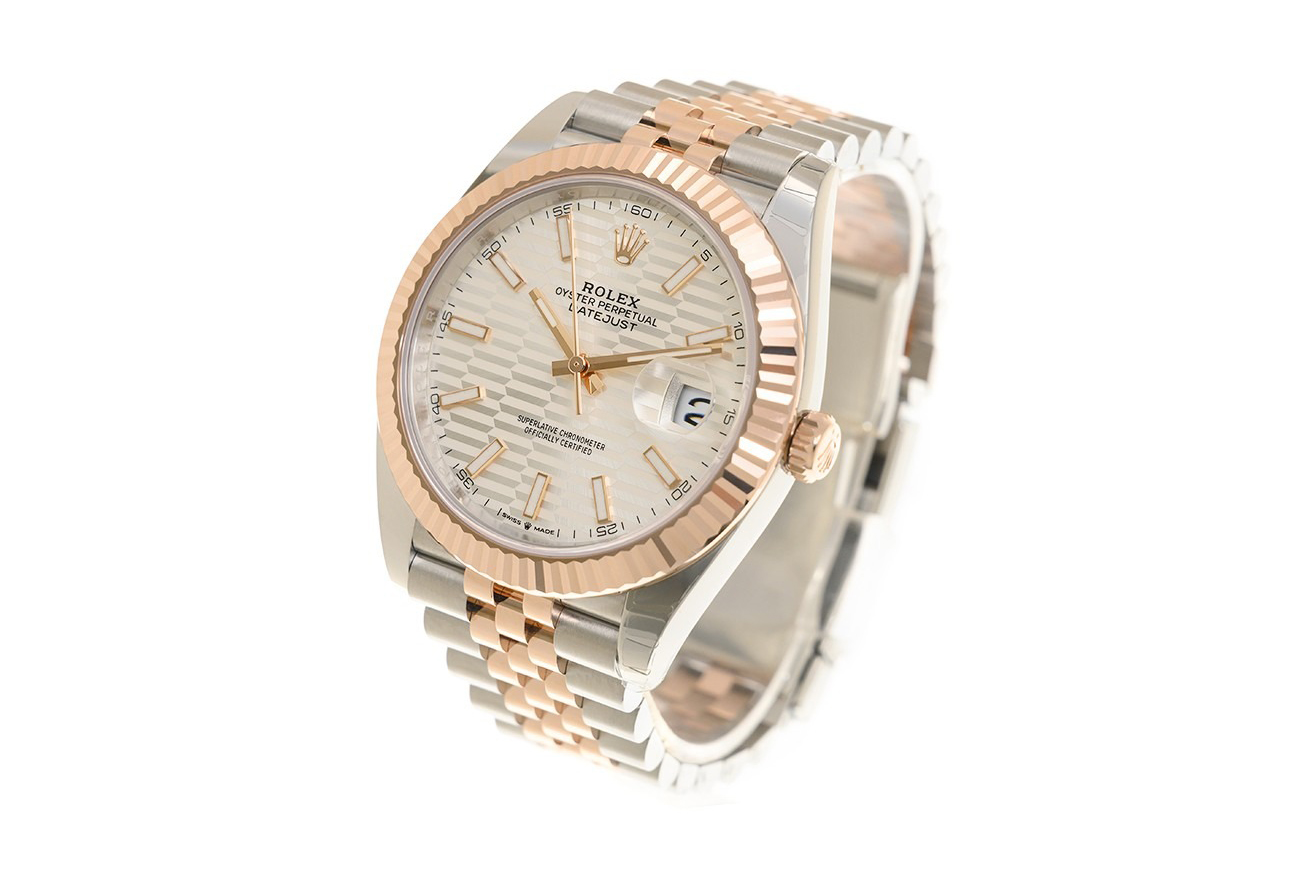 Đồng Hồ Rolex Datejust 41 126331 Mặt Số Bạc Vân Gấp Nếp Đồng Hồ Rolex Datejust 41 126331 Mặt Số Bạc Vân Gấp Nếp