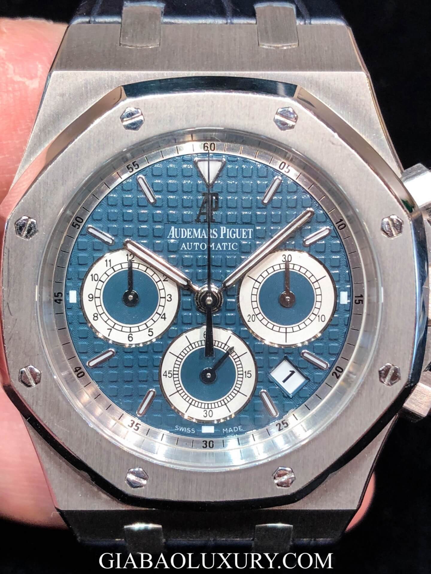 Đồng hồ Royal Oak vàng trắng