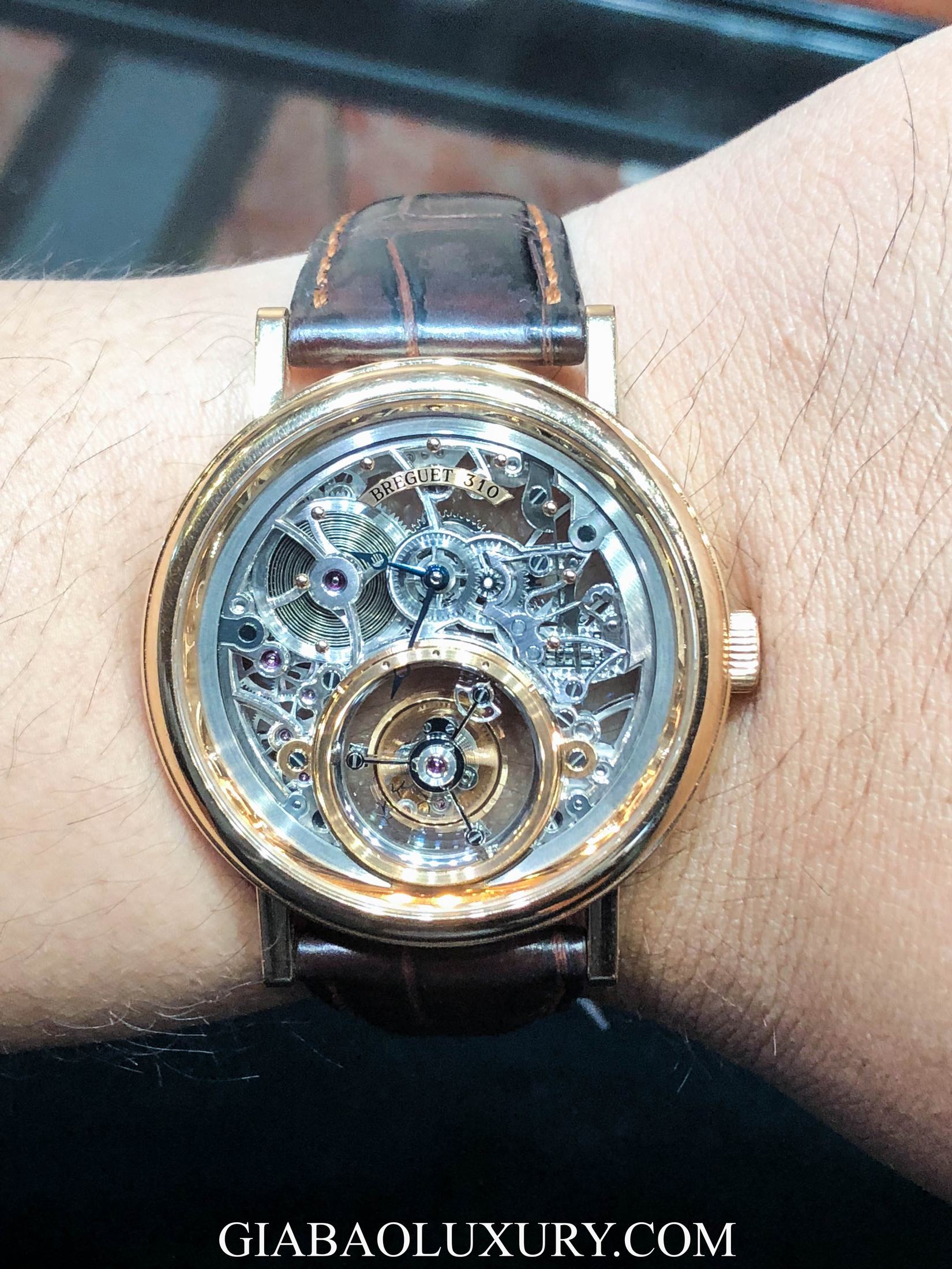 Đồng hồ Breguet Skeletonised Tourbillon 5335BR Vàng hồng