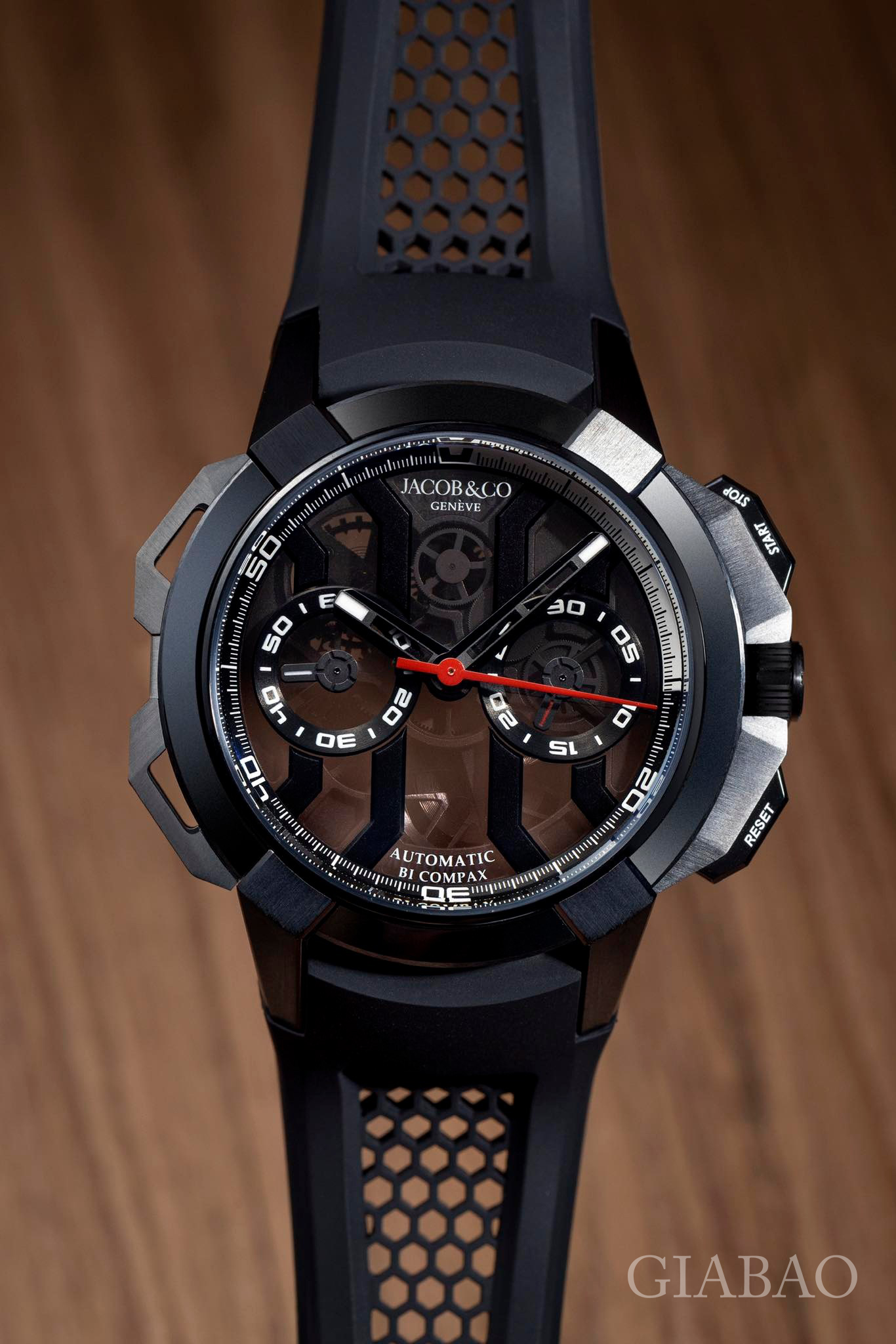 Đồng hồ đeo tay Jacob & Co EPIC X CHRONO EC400.21.AB.AB.ABRUA, vỏ titanium đen và ceramic size 43mm, máy tự động, dây cao su size M, khoá gấp, hàng mới 100%