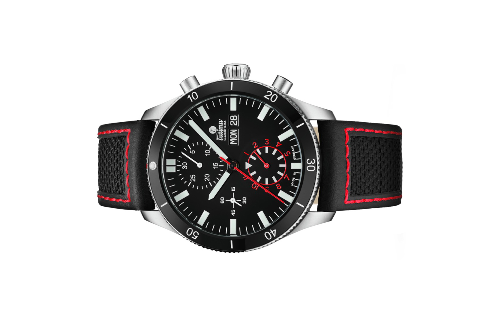 Đồng hồ đeo tay thương hiệu Tutima, dòng sản phẩm Grand Flieger Airport, Ref no: 6407-05, mặt số nhung đen, size 41mm, máy tự động, vỏ đồng hồ bằng thép không gỉ và dây đeo vải Kevlar, hàng mới 100%