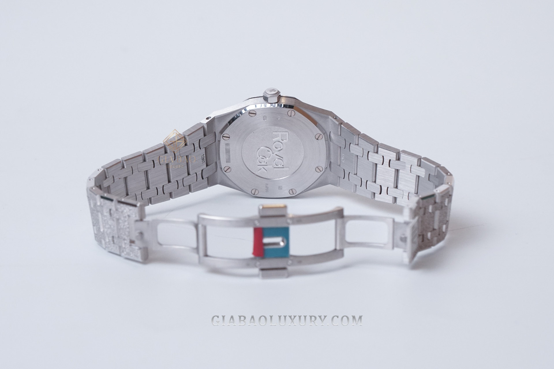 Đồng Hồ Audemars Piguet Royal Oak Frosted Gold 67653BC.GG.1263BC.02 Đồng Hồ Audemars Piguet Royal Oak Frosted Gold 67653BC.GG.1263BC.02