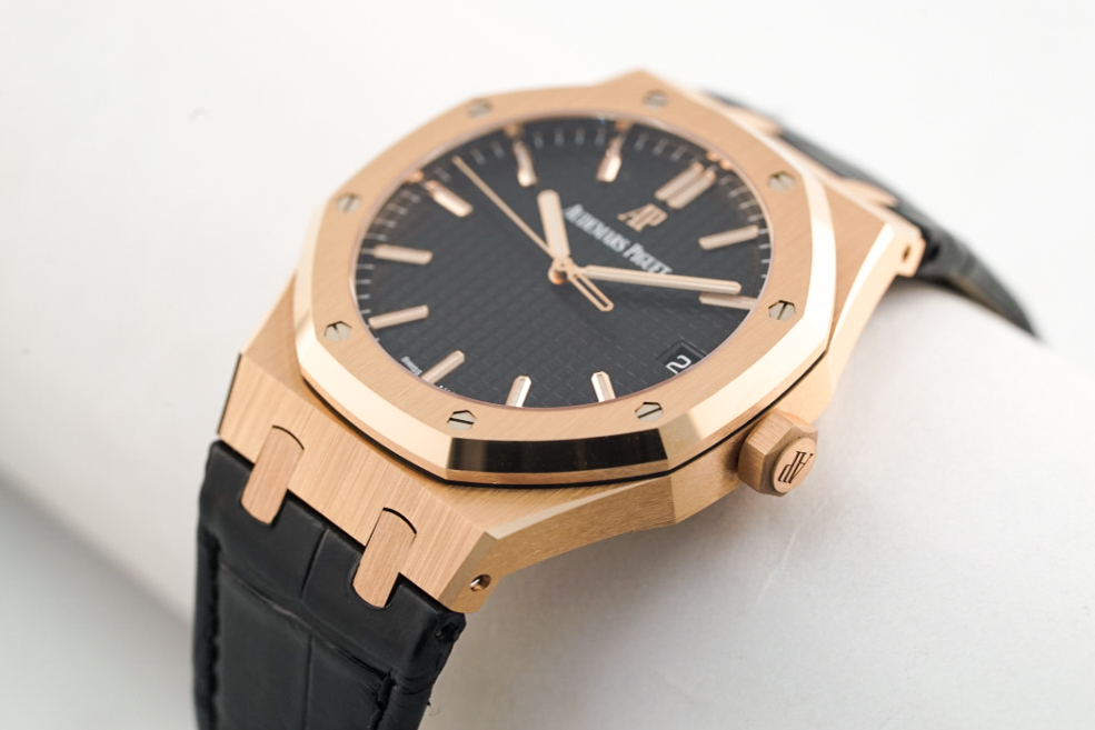 Đồng Hồ Audemars Piguet Royal Oak 15500OR.OO.D002CR.01