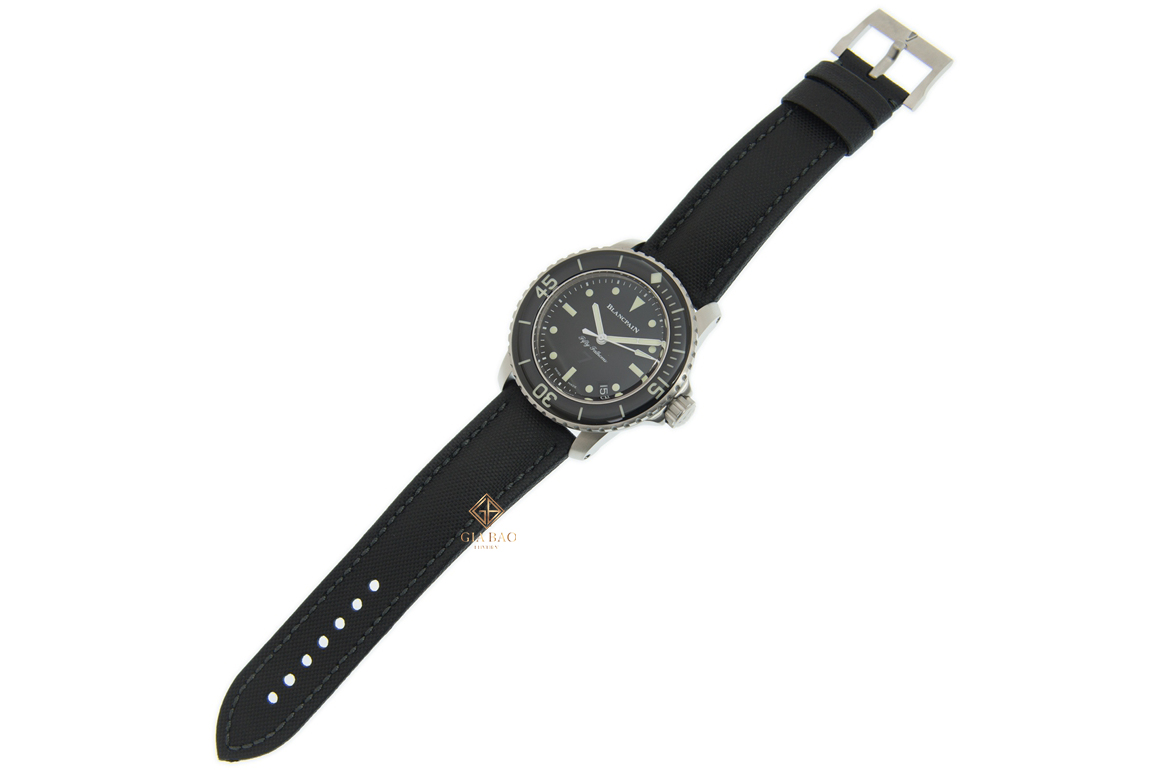 Đồng Hồ Blancpain Fifty Fathoms 5015E-1130-B52A Đồng Hồ Blancpain Fifty Fathoms 5015E-1130-B52A