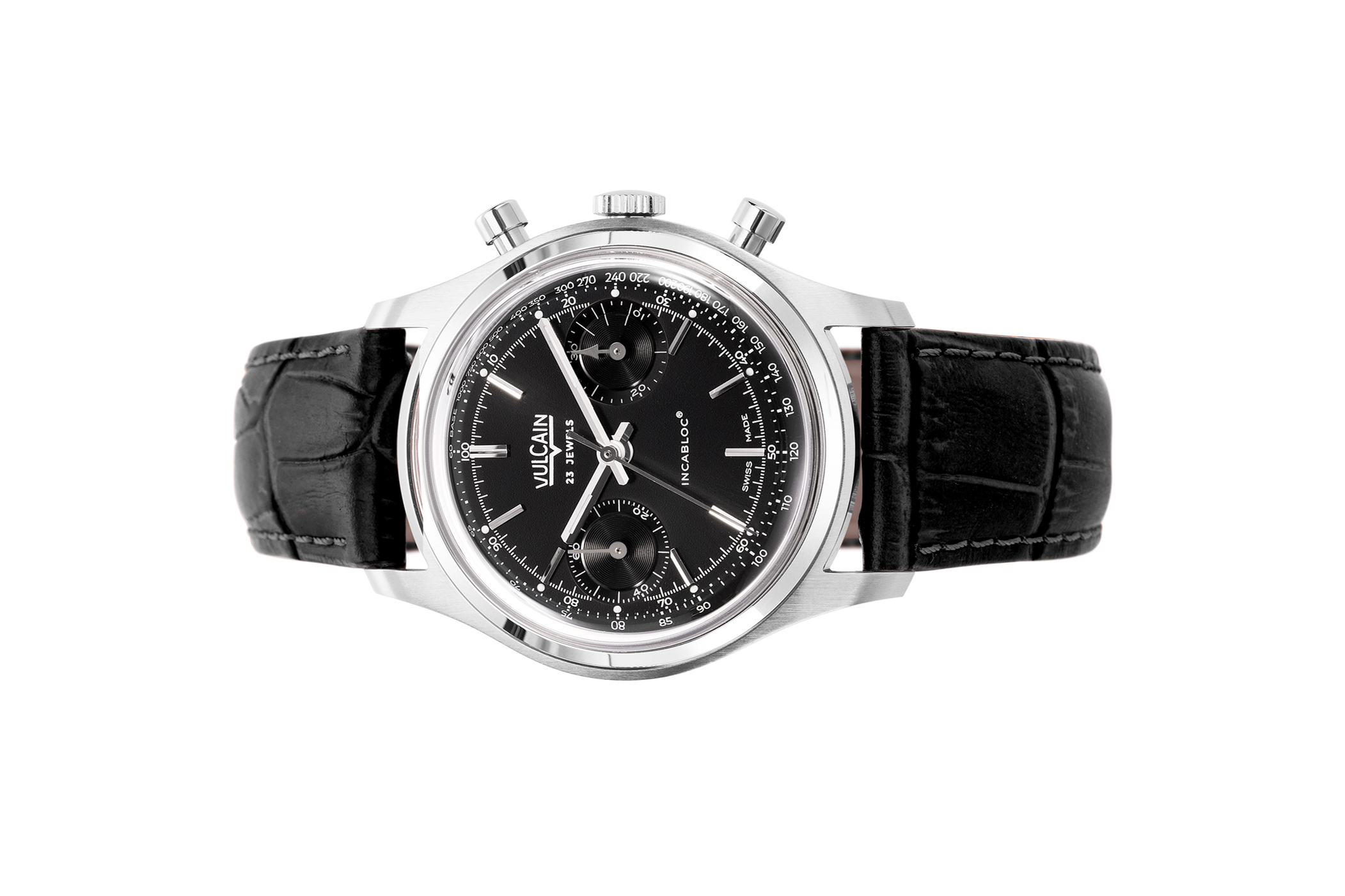 Đồng hồ đeo tay thương hiệu Vulcain, dòng sản phẩm Chronograph 70's, Ref no: 640109B00, mặt số đen, size 38mm, máy lên cót tay, vỏ đồng hồ thép không gỉ 316L, dây da bê, hàng mới 100%
