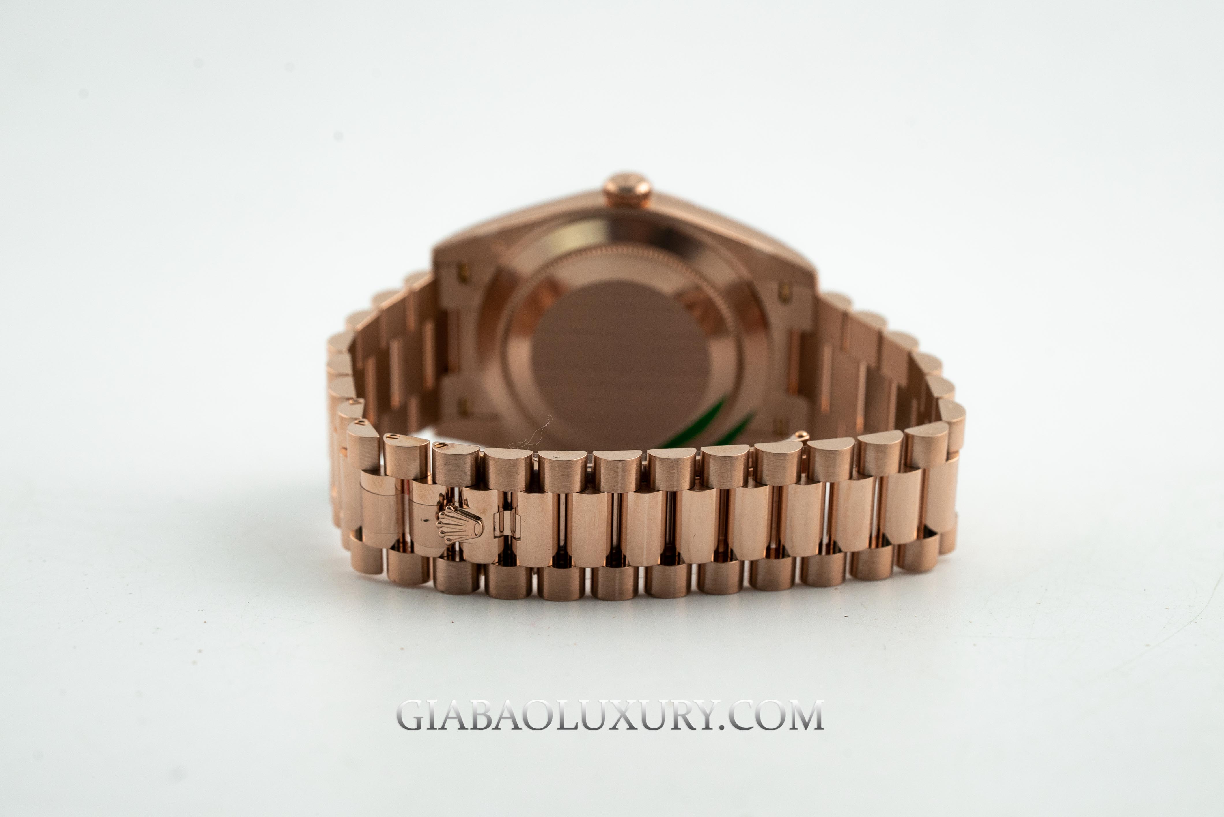 Đồng Hồ Rolex Day Date 228235 Mặt Số Xanh Oliu Đồng Hồ Rolex Day-Date 40 228235 Mặt Số Xanh Olive