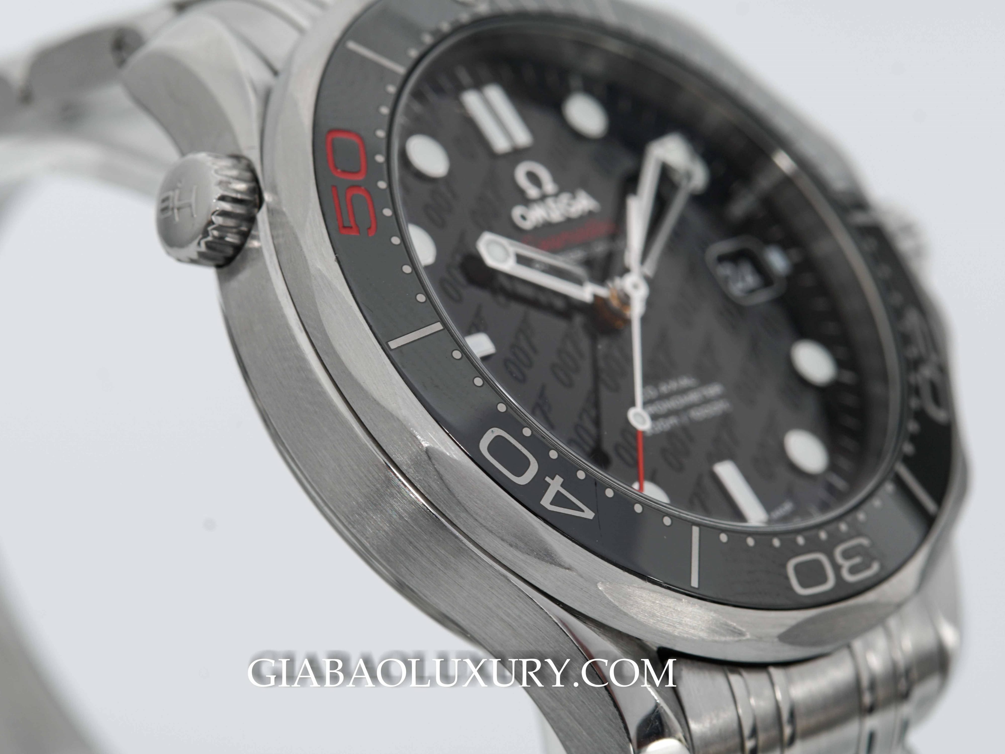 Đồng Hồ Omega Seamaster Diver 300M James Bond 50th Anniversary 212.30.41.20.01.005