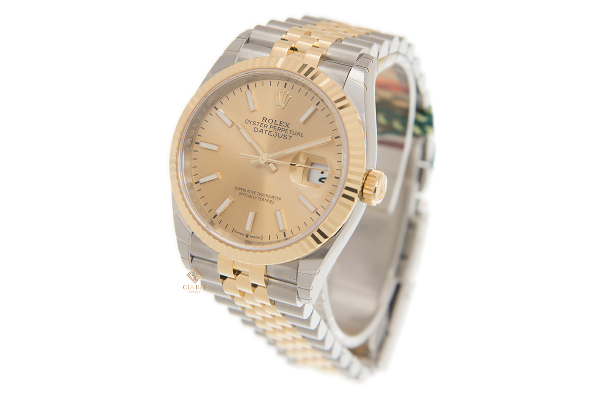 Đồng Hồ Rolex Datejust 36 126233 Mặt Số Vàng Champagne Cọc Số Dạ Quang