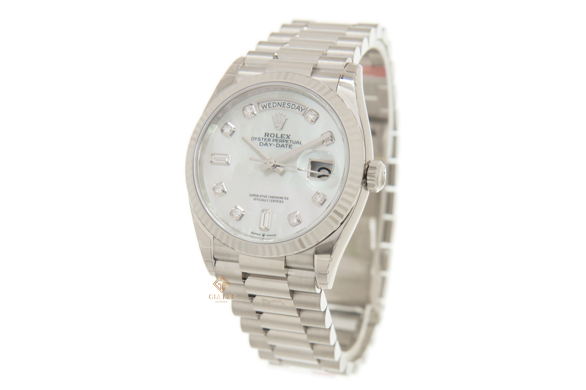 Đồng Hồ Rolex Day-Date 36 128239 Mặt Số Vỏ Trai Trắng Đồng Hồ Rolex Day-Date 36 128239 Mặt Số Vỏ Trai Trắng