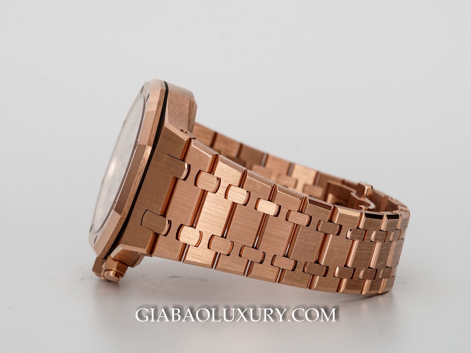 Đồng Hồ Audemars Piguet Royal Oak Chronograph Đồng Hồ Audemars Piguet Royal Oak Chronograph 26320OR.OO.1220OR.02