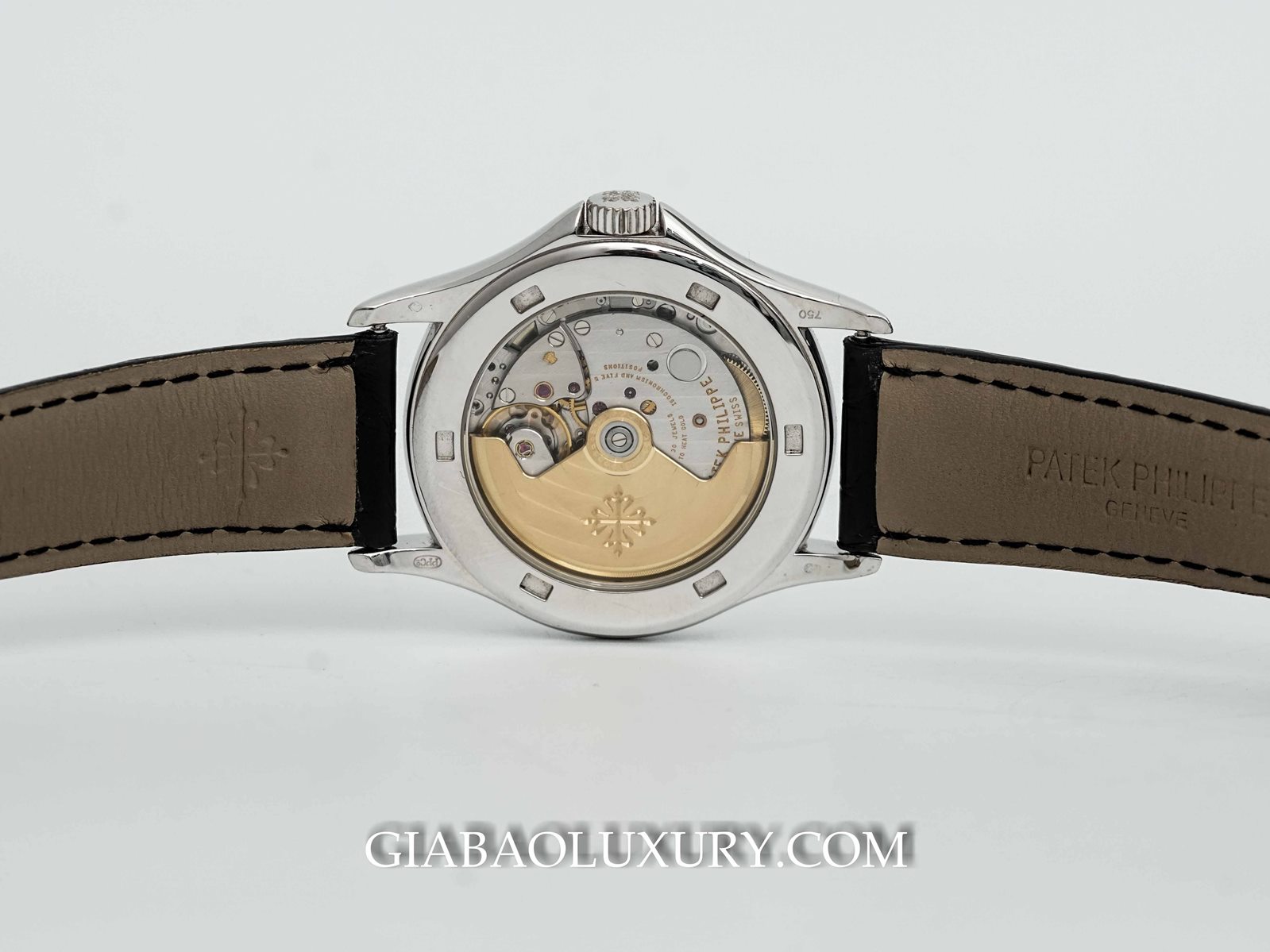 Đồng hồ Patek Philippe Calatrava 5117G-001 Đồng hồ Patek Philippe Calatrava 5117G-001