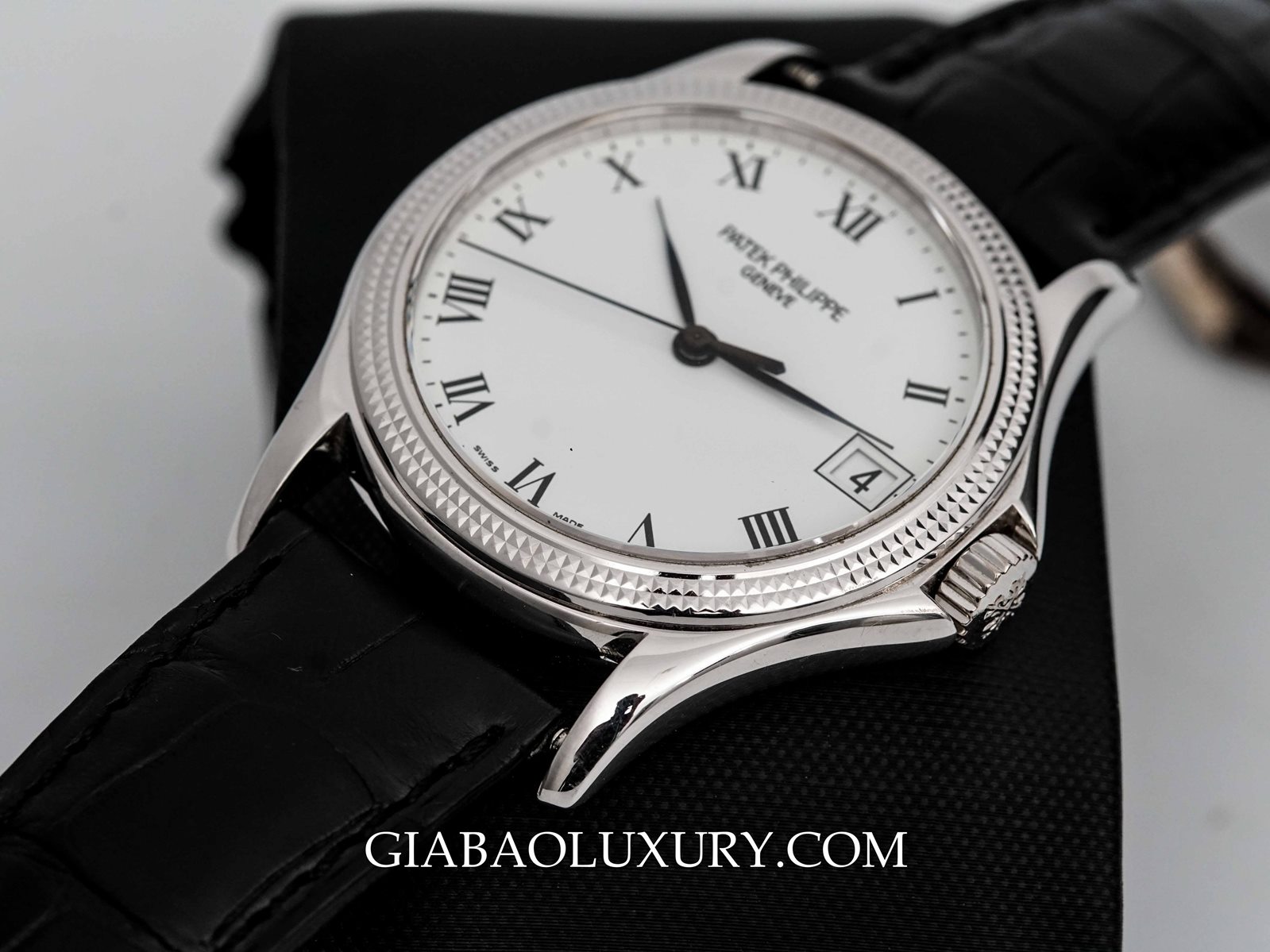 Đồng hồ Patek Philippe Calatrava 5117G-001