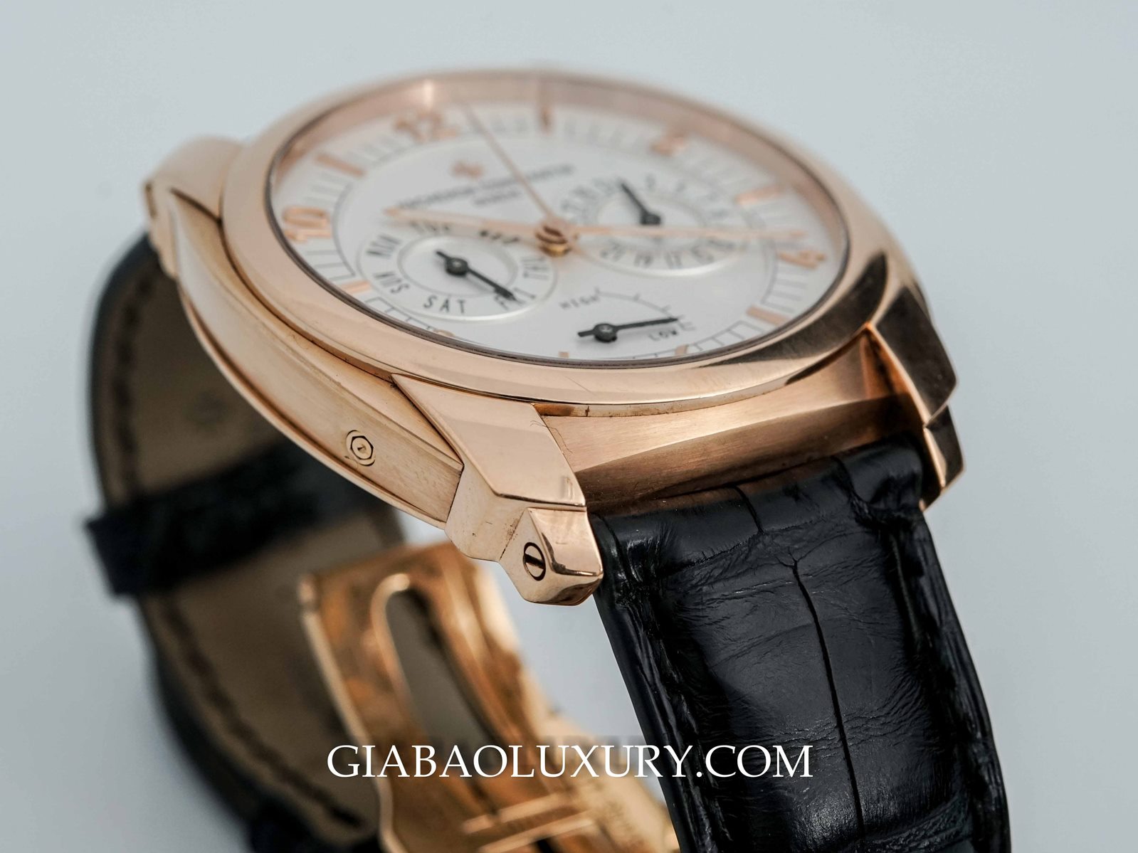 Đồng hồ Vacheron Constantin Quai De L'ile Đồng Hồ Vacheron Constantin Quai de L'Ile Day Date Power Reserve 85050/000R-I0P29