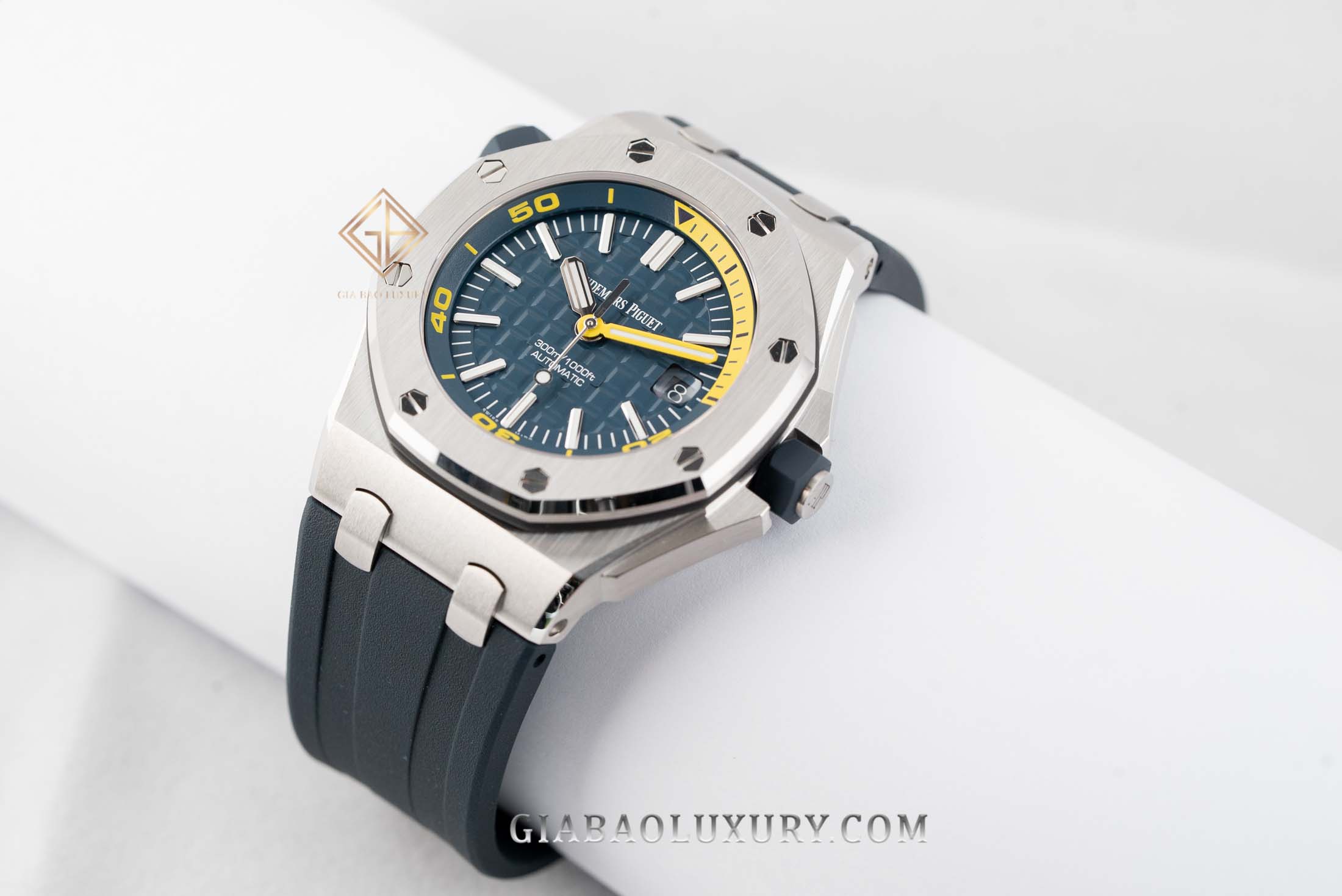 Đồng Hồ Audemars Piguet Royal Oak Offshore Diver 15710ST.OO.A027CA.01 Đồng Hồ Audemars Piguet Royal Oak Offshore Diver 15710ST.OO.A027CA.01