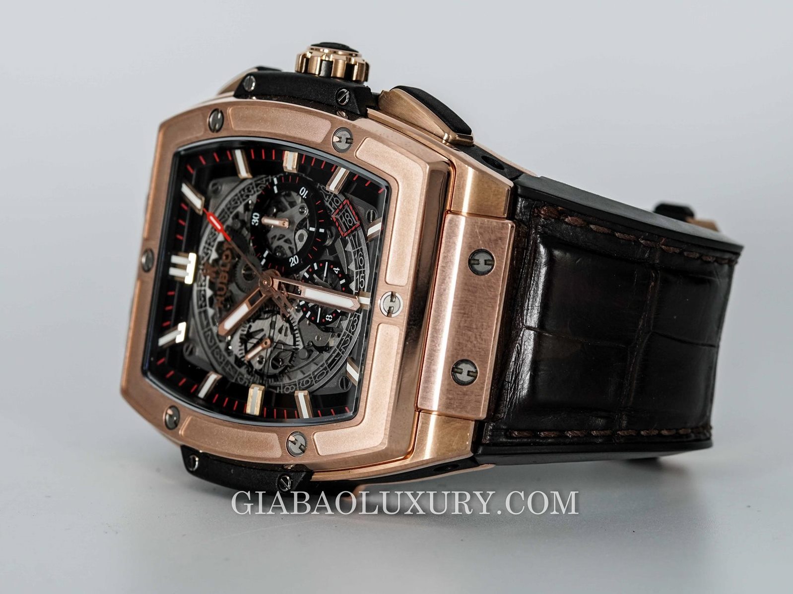 Đồng Hồ Hublot Spirit of Big Bang King Gold 601.OX.0183.LR