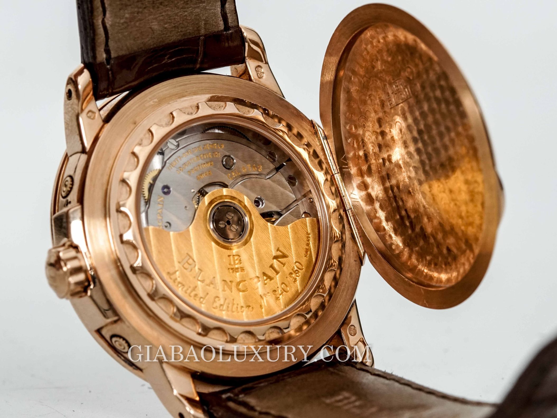 ĐỒNG HỒ BLANCPAIN LEMAN COMPLETE CALENDAR MOONPHASE Đồng Hồ Blancpain Leman Moonphase Complete Calendar 3563A-3642A-53B