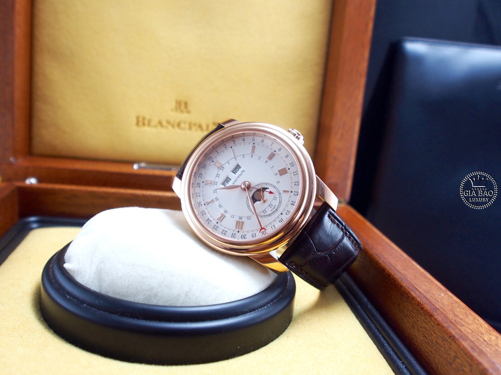 Đồng Hồ Blancpain Le Brassus Complete Calendar & Gmt