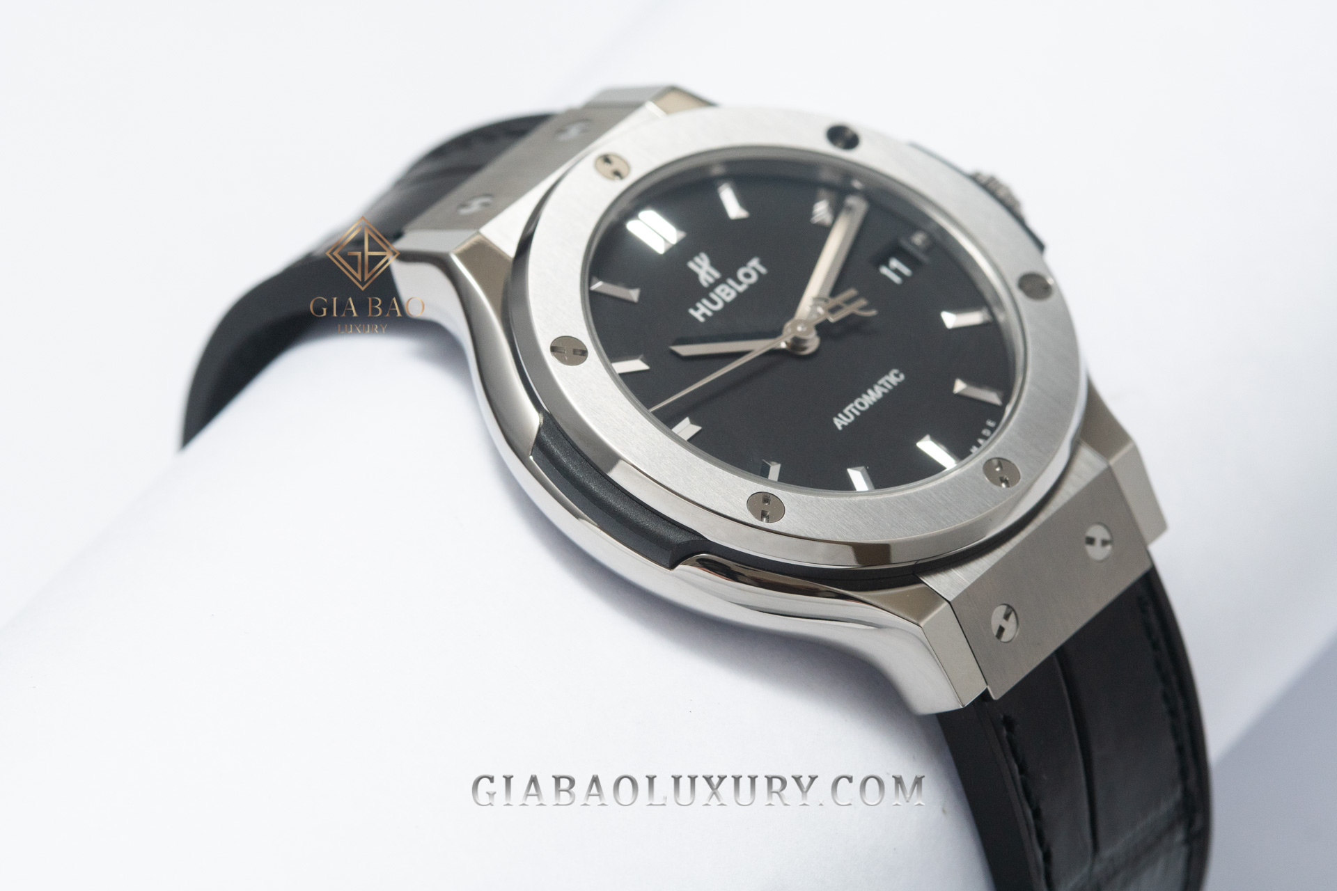 Đồng Hồ Hublot Classic Fusion Titanium 38mm 565.NX.1171.LR