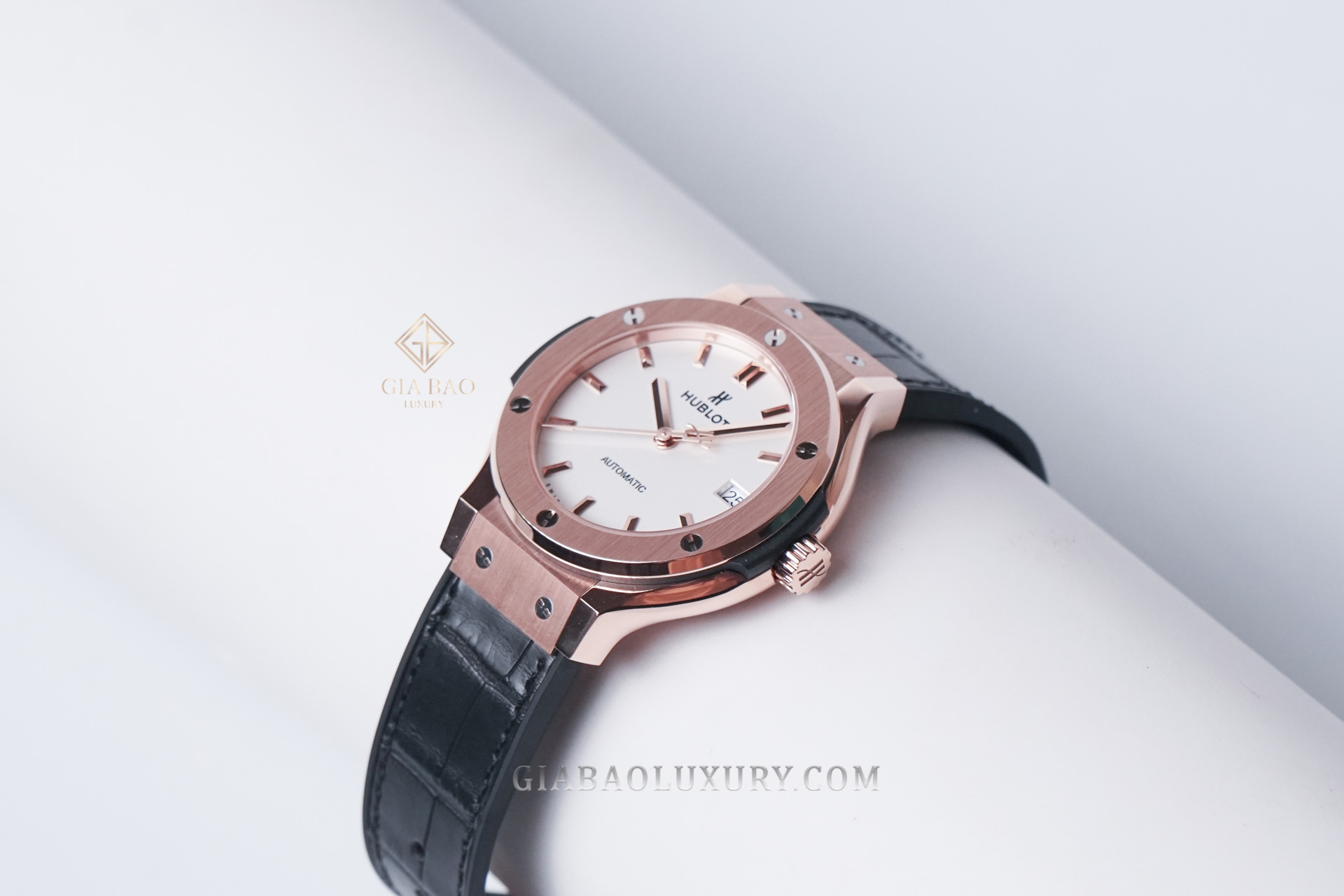 Đồng Hồ Hublot Classic Fusion 565.OX.2611.LR