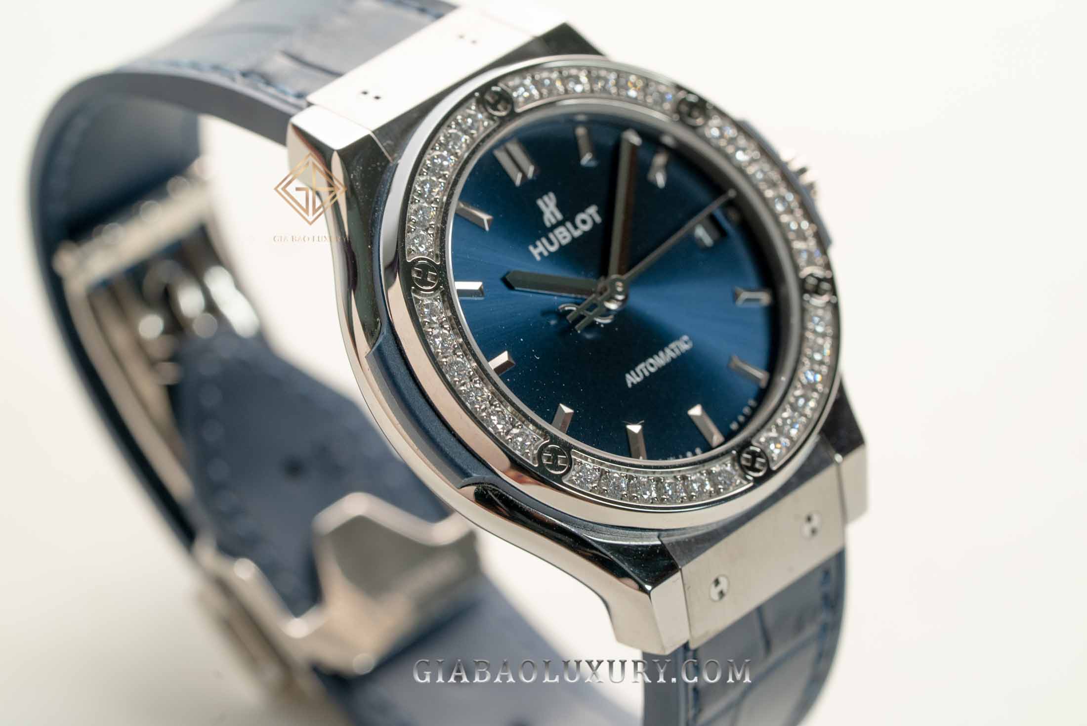 Đồng Hồ Hublot Classic Fusion 565.NX.7170.LR.1204