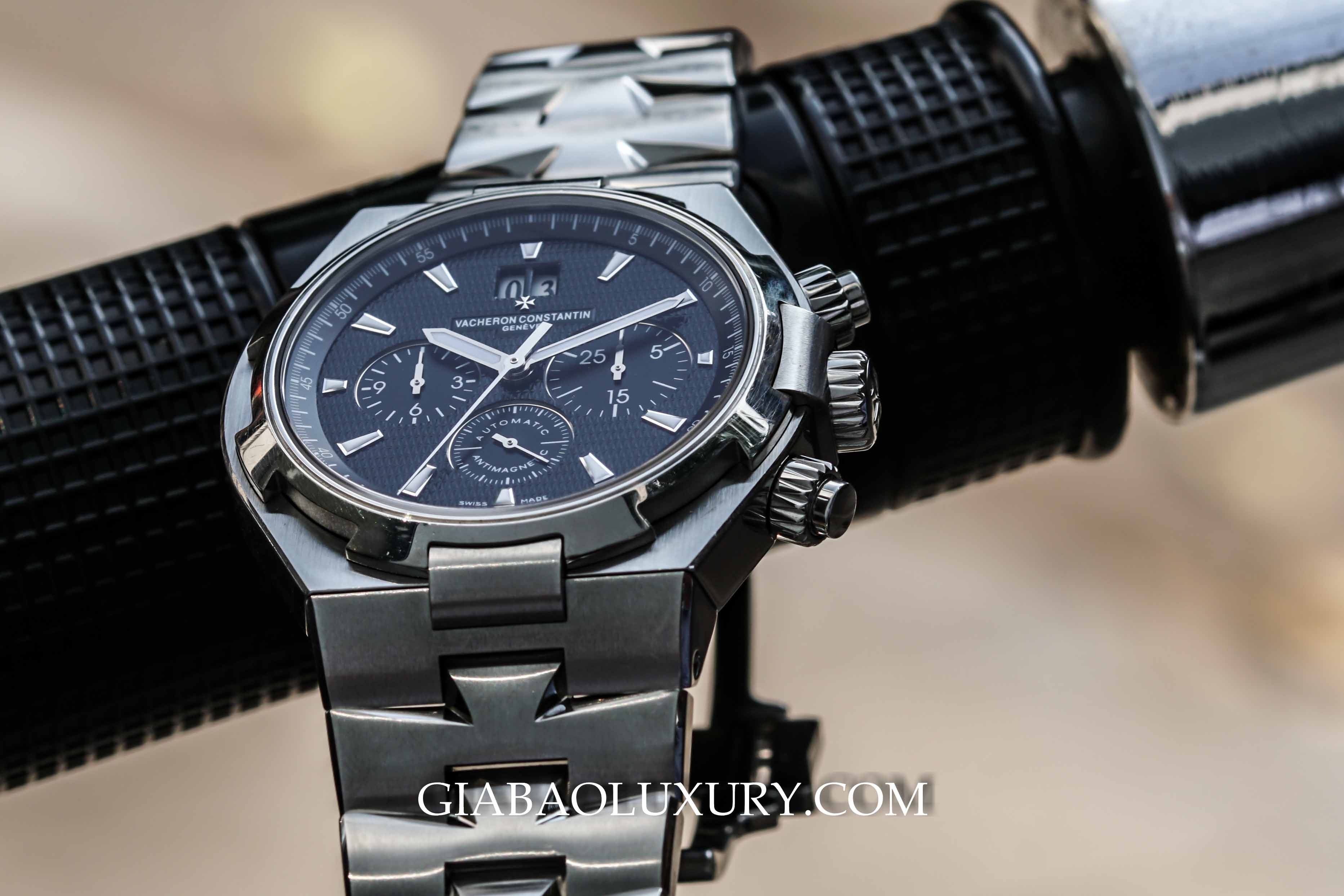 Đồng Hồ Vacheron Constantin Overseas Chronograph 49150/B01A-9097