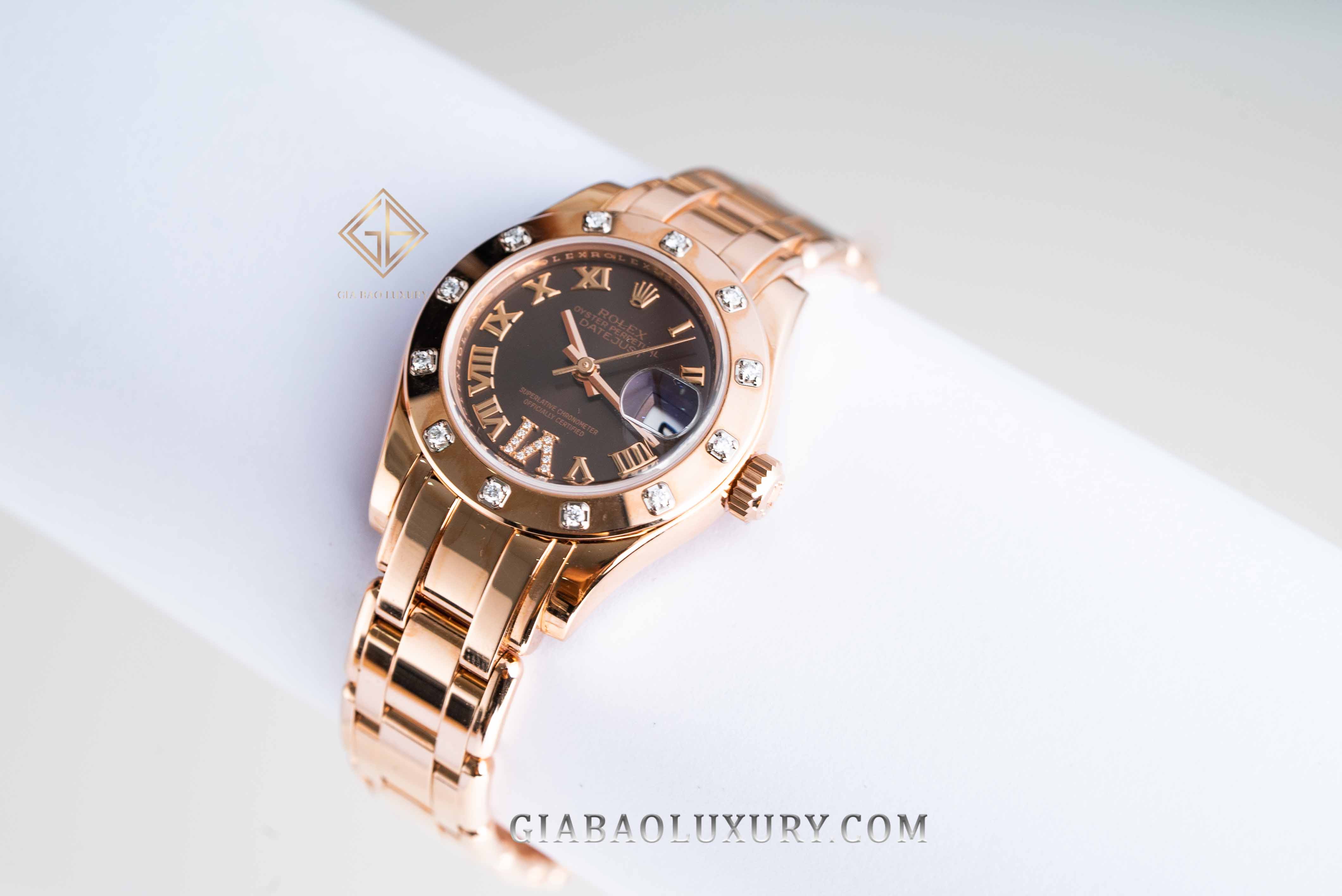 Đồng Hồ Rolex Pearlmaster 29 80315 Mặt Số Chocolate Cọc Số La Mã Đồng Hồ Rolex Pearlmaster 29 80315 Mặt Số Chocolate Cọc Số La Mã