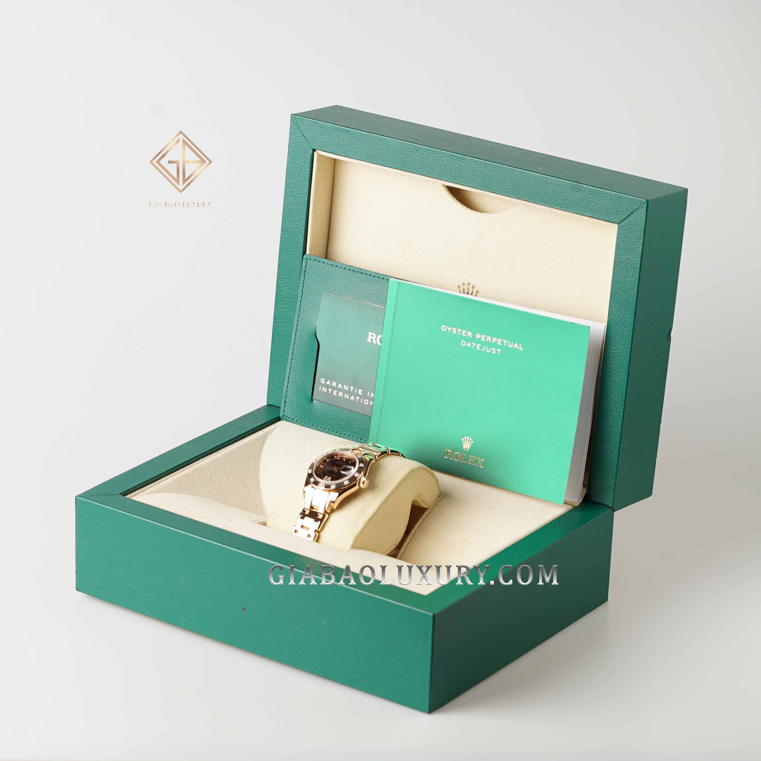 Đồng Hồ Rolex Pearlmaster 29 80315 Mặt Số Chocolate Cọc Số La Mã Đồng Hồ Rolex Pearlmaster 29 80315 Mặt Số Chocolate Cọc Số La Mã