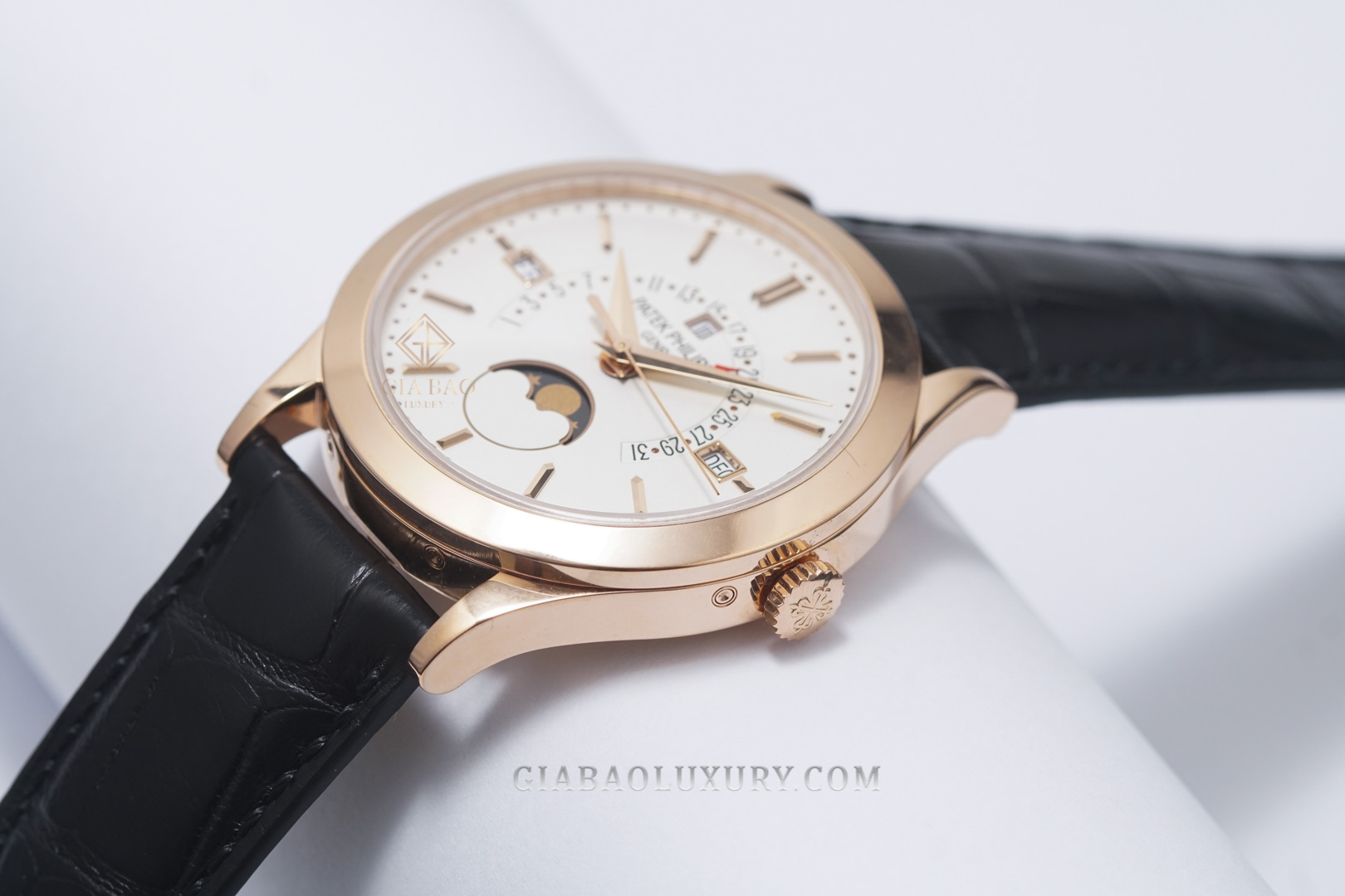 Đồng Hồ Patek Philippe Grand Complications 5496R-001 Đồng Hồ Patek Philippe Grand Complications 5496R-001