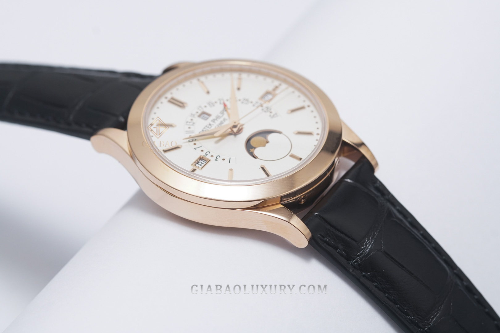 Đồng Hồ Patek Philippe Grand Complications 5496R-001 Đồng Hồ Patek Philippe Grand Complications 5496R-001