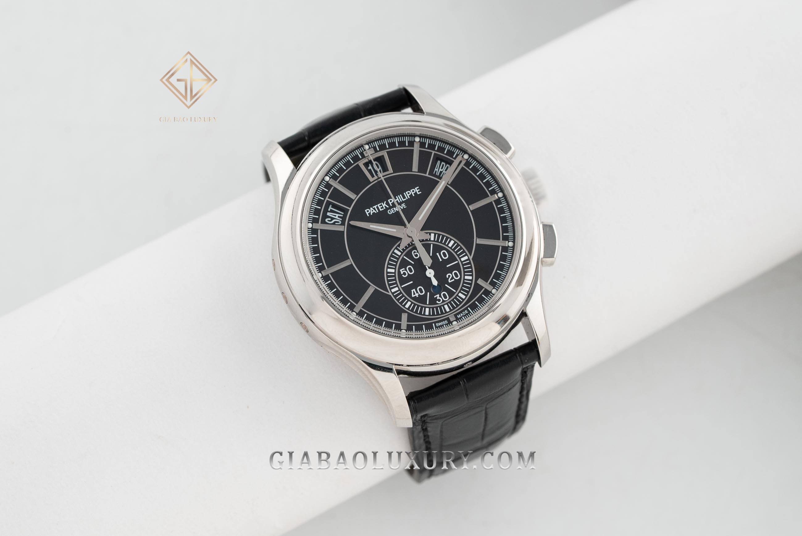 Đồng Hồ Patek Philippe Complications 5905P-010 Đồng Hồ Patek Philippe Complications 5905P-010