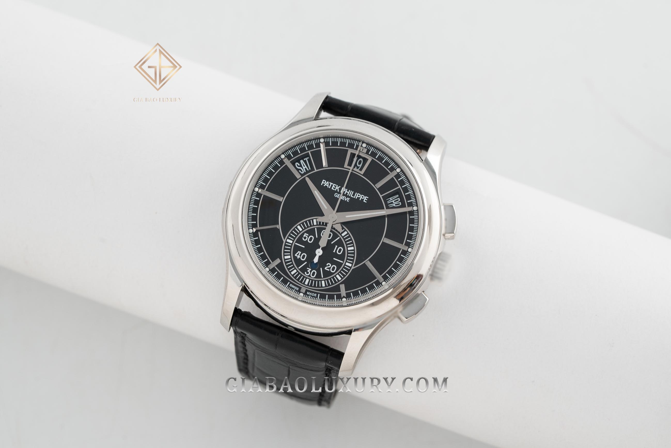 Đồng Hồ Patek Philippe Complications 5905P-010 Đồng Hồ Patek Philippe Complications 5905P-010