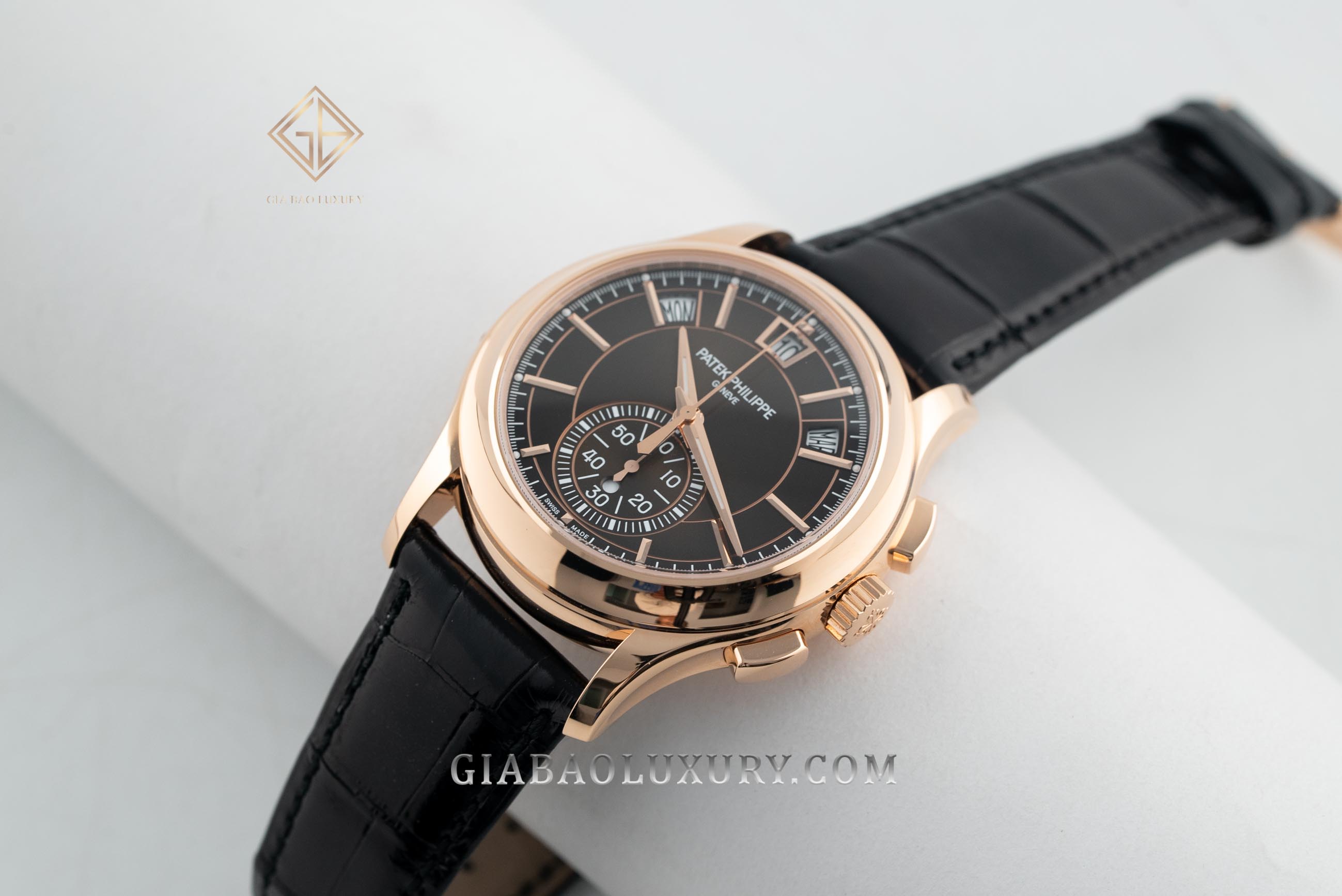Patek Philippe Complications 5905R-001 Đồng Hồ Patek Philippe Complications 5905R-001