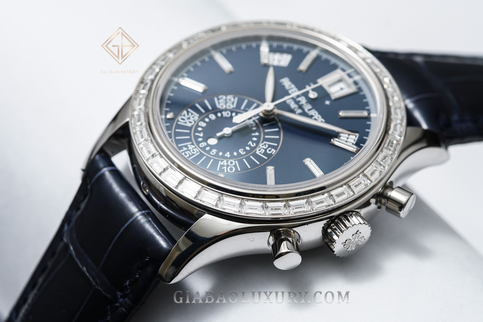 Đồng Hồ Patek Philippe Complications 5961P-001