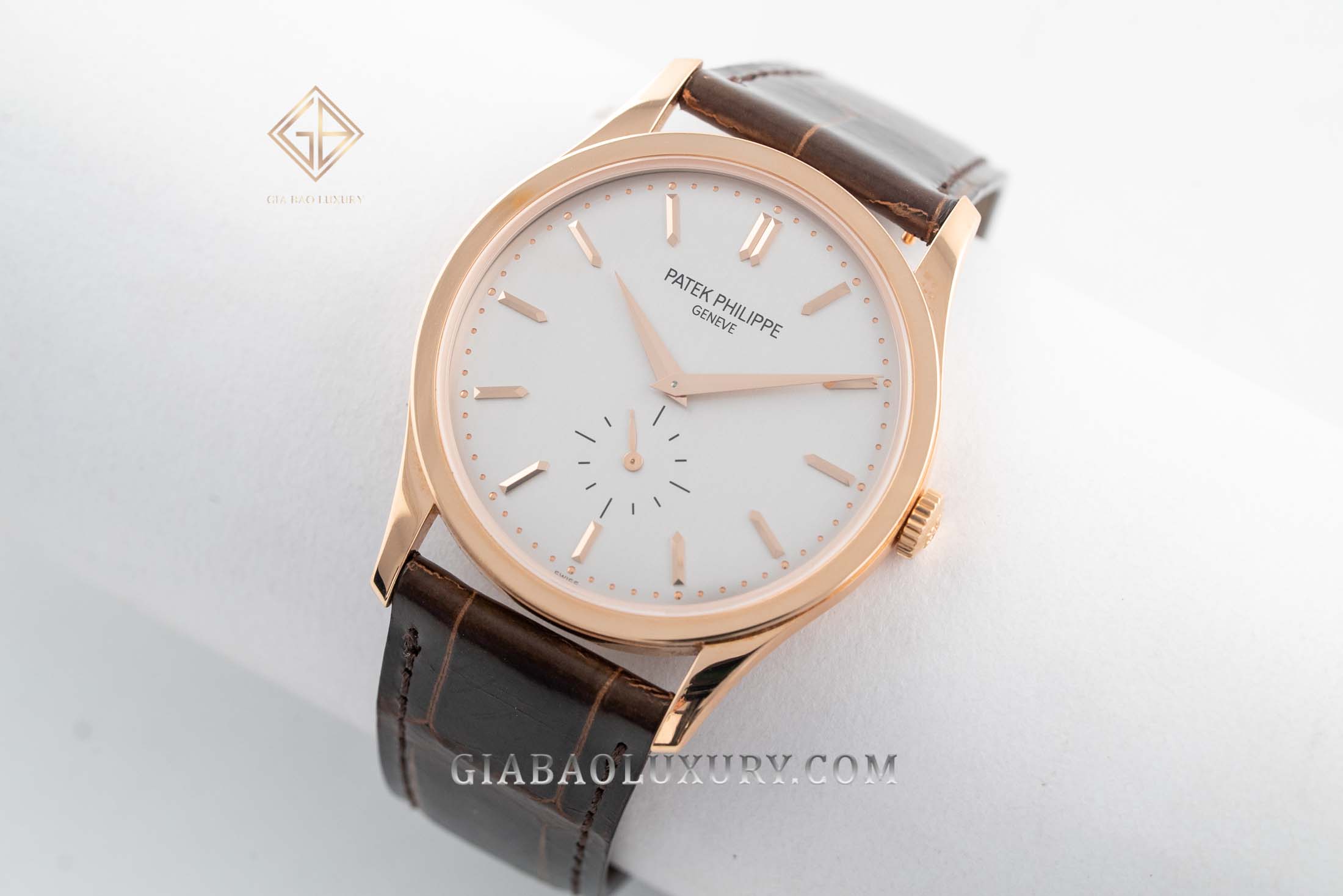 Đồng Hồ Patek Philippe Calatrava 5196R-001