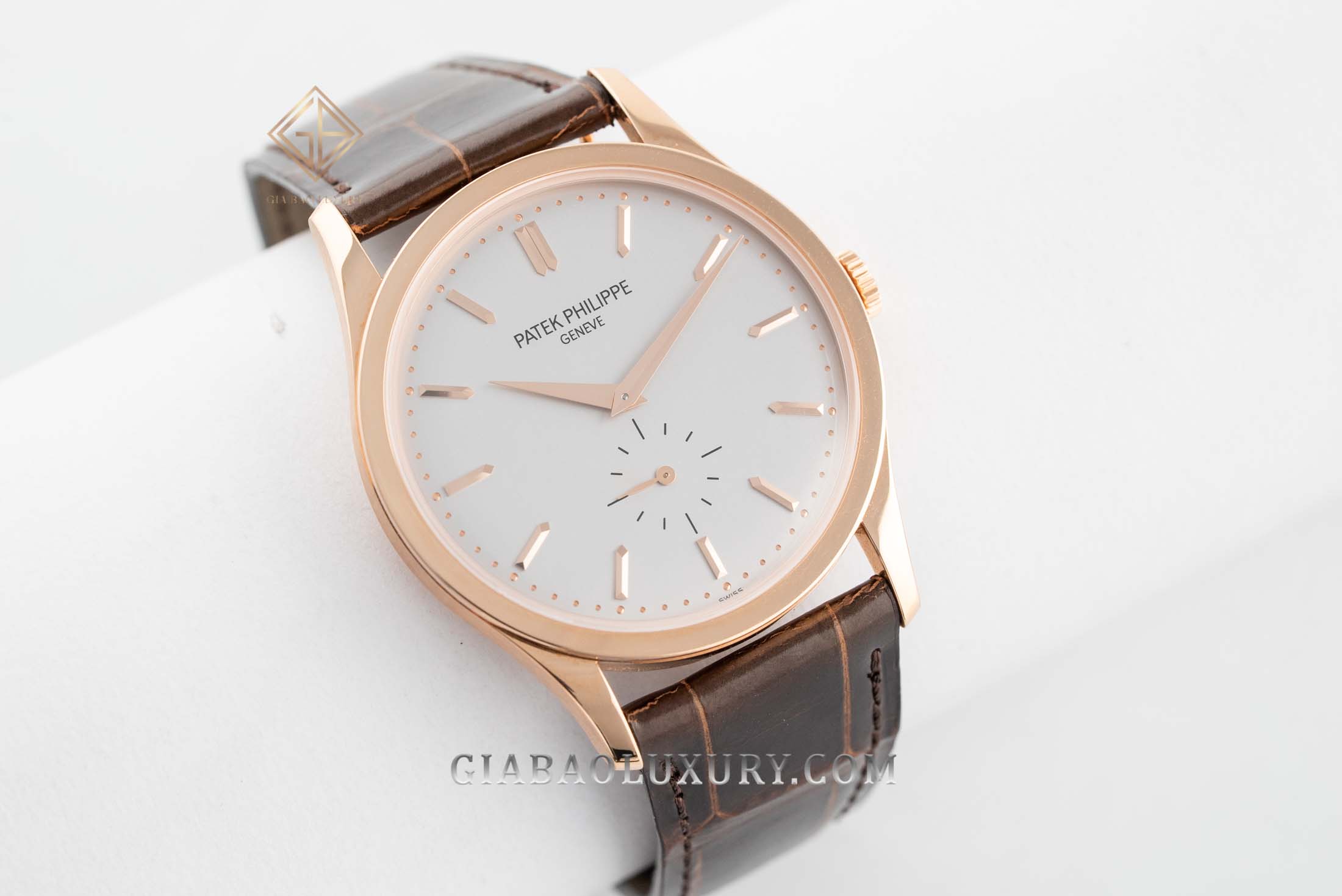 Đồng Hồ Patek Philippe Calatrava 5196R-001