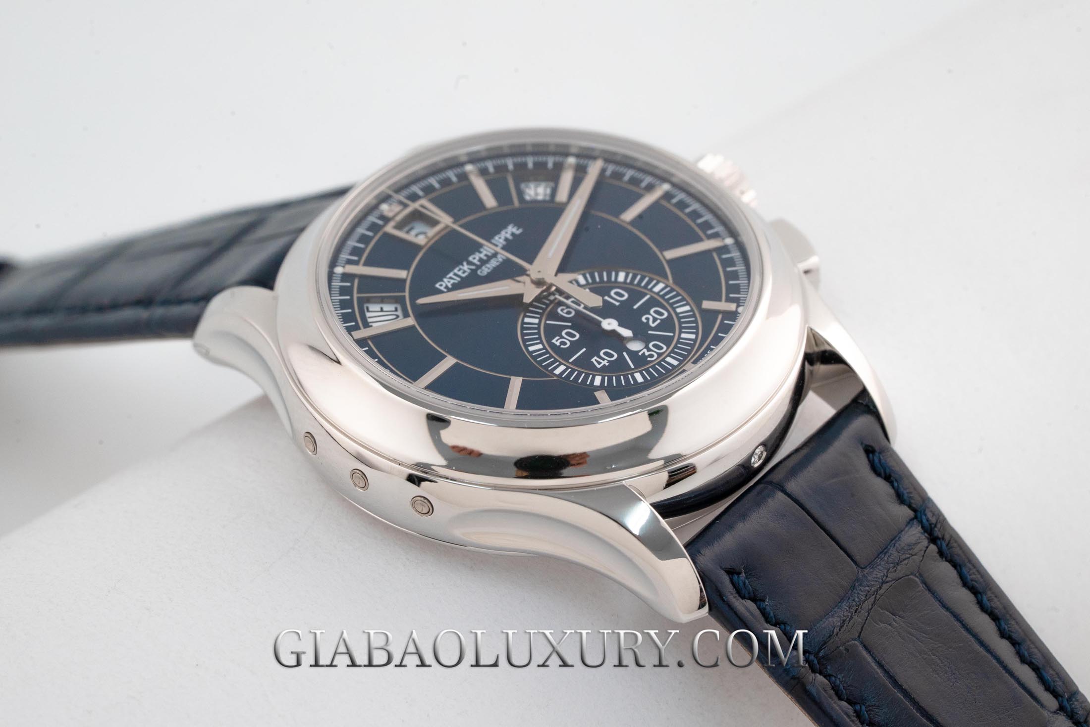 Đồng Hồ Patek Philippe Complications 5905P-001