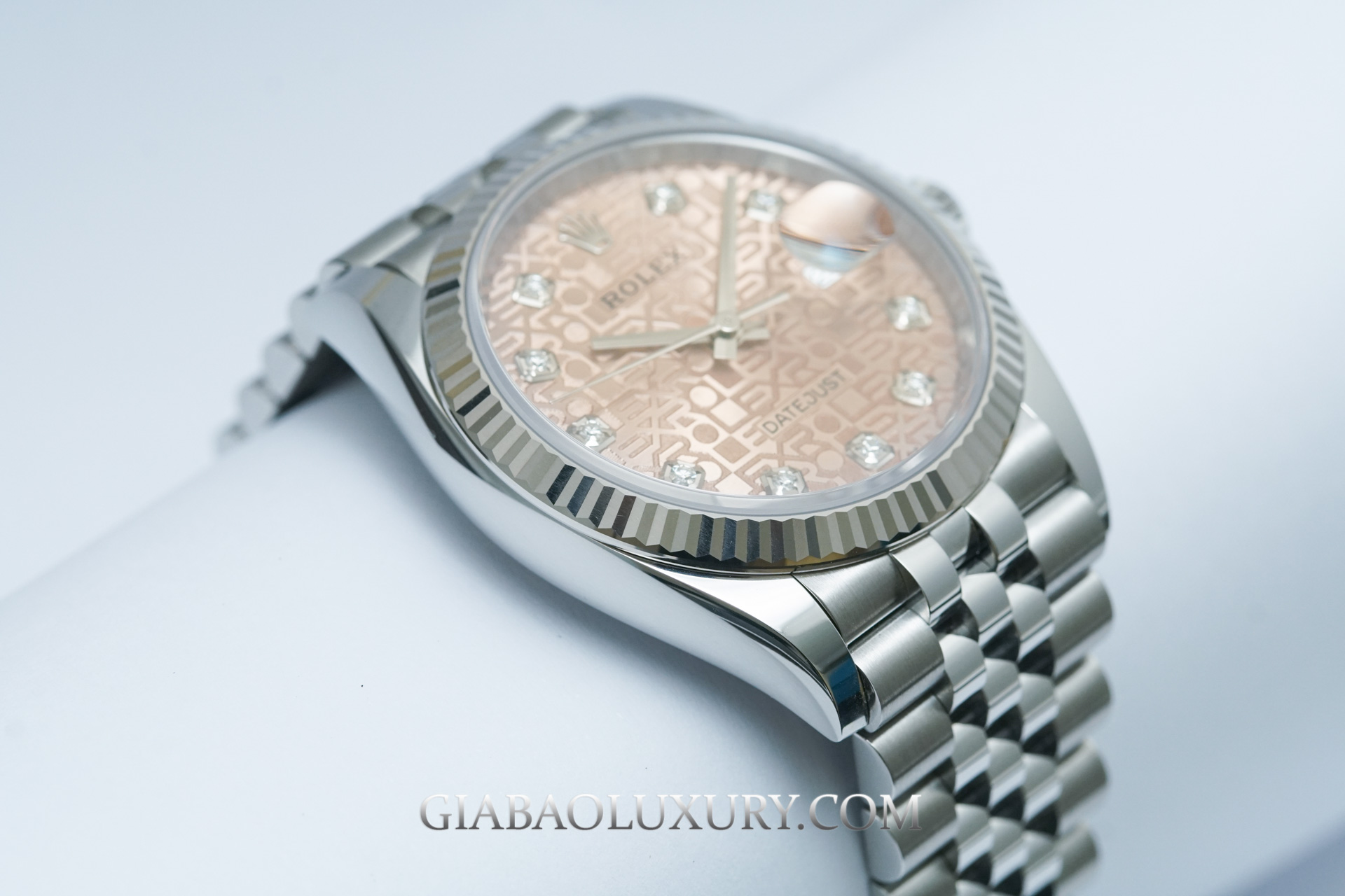 Đồng Hồ Rolex Datejust 36 126234 Mặt Số Vi Tính Hồng (Like New)