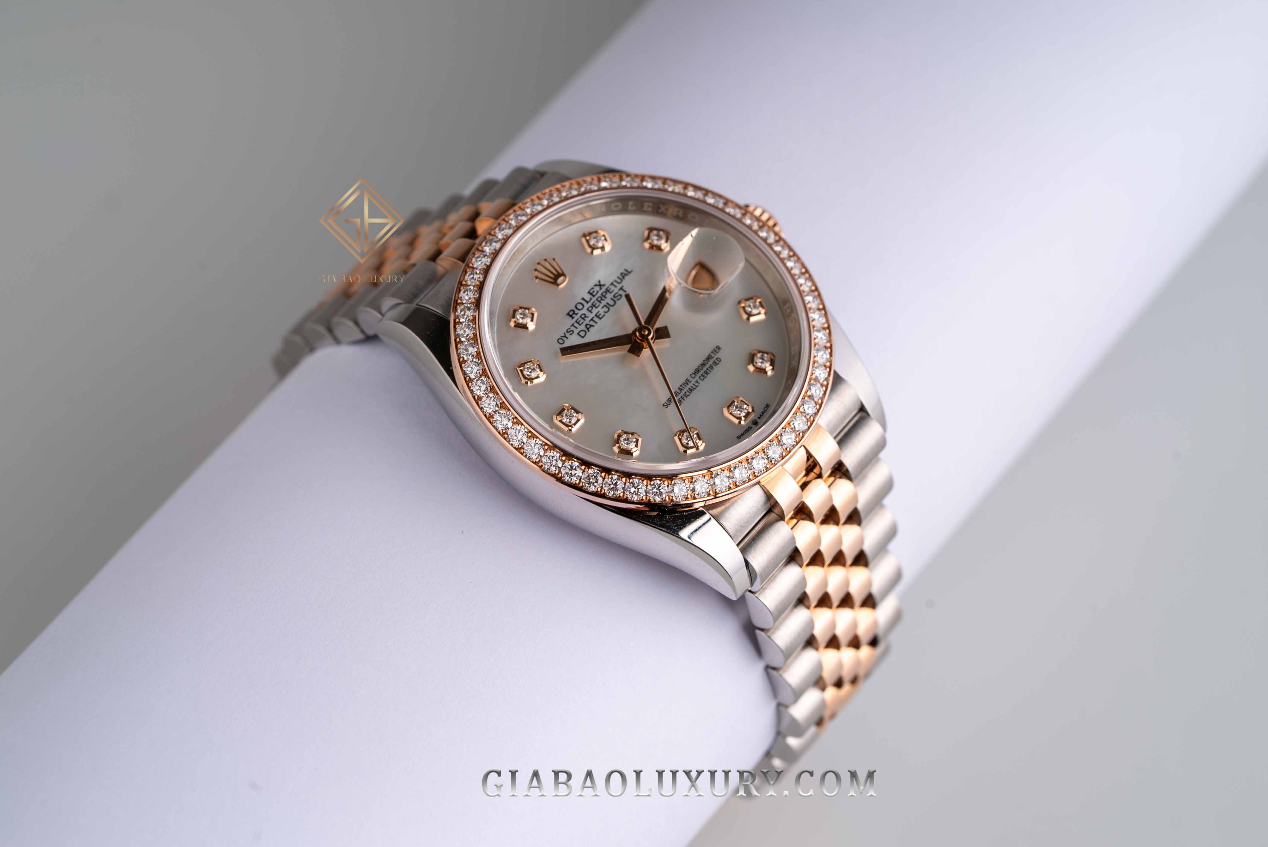 Đồng Hồ Rolex Datejust 36 126281RBR Mặt Số Vỏ Trai Trắng