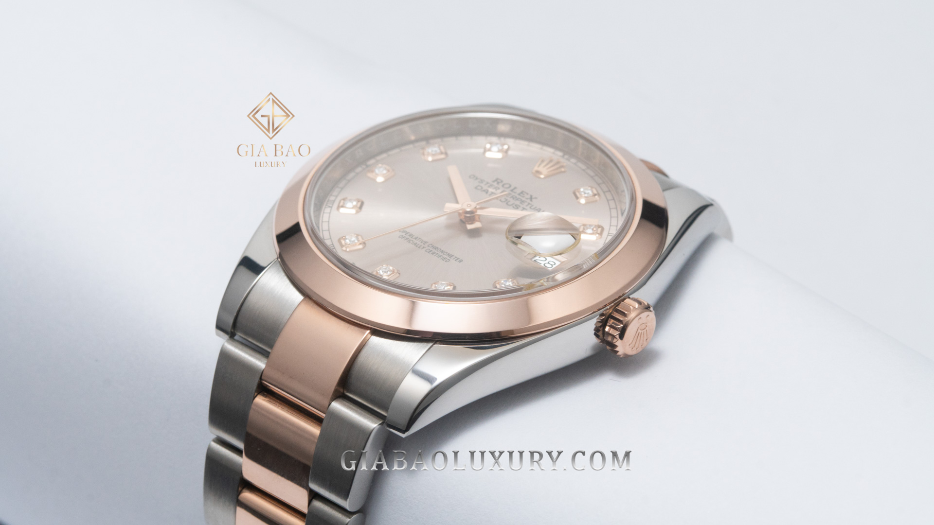 Đồng Hồ Rolex Datejust 41 126301 Mặt Số Sundust Nạm Kim Cương Dây Đeo Oyster