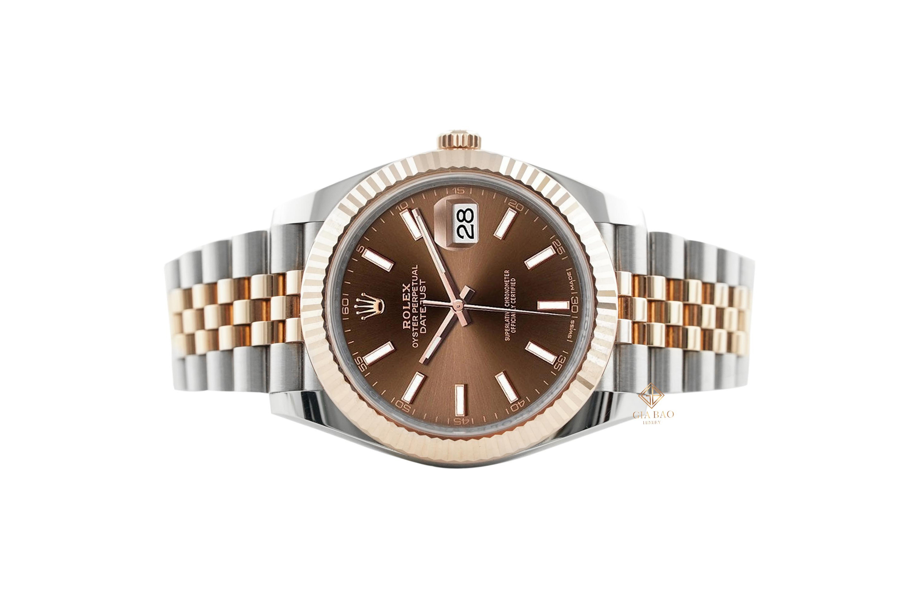 Đồng Hồ Rolex Datejust 41 126331 Mặt Số Chocolate Cọc Số Dạ Quang (Like New)