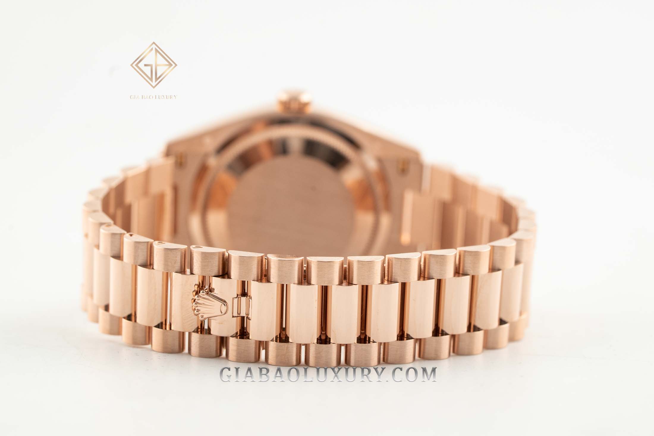 Rolex Day-Date 36 128235-0037 Mặt Số Ombre Nâu Đồng Hồ Rolex Day-Date 36 128235 Mặt Số Ombre Nâu